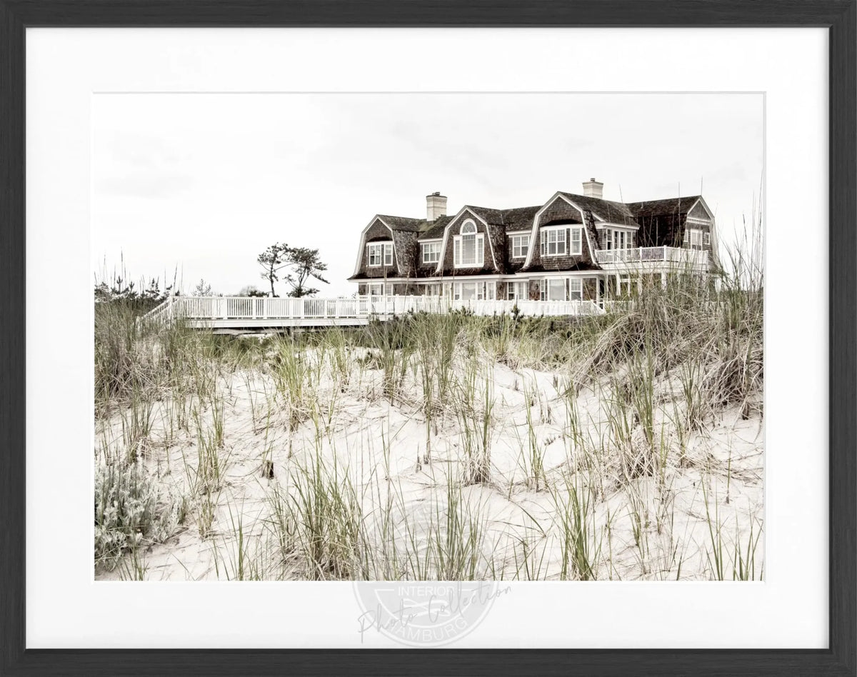 Schwarz-weiß Poster mit Rahmen, Hamptons Long Island Beach House, von Cosman-Photocollection, 31x25cm, dekoratives Wandbild