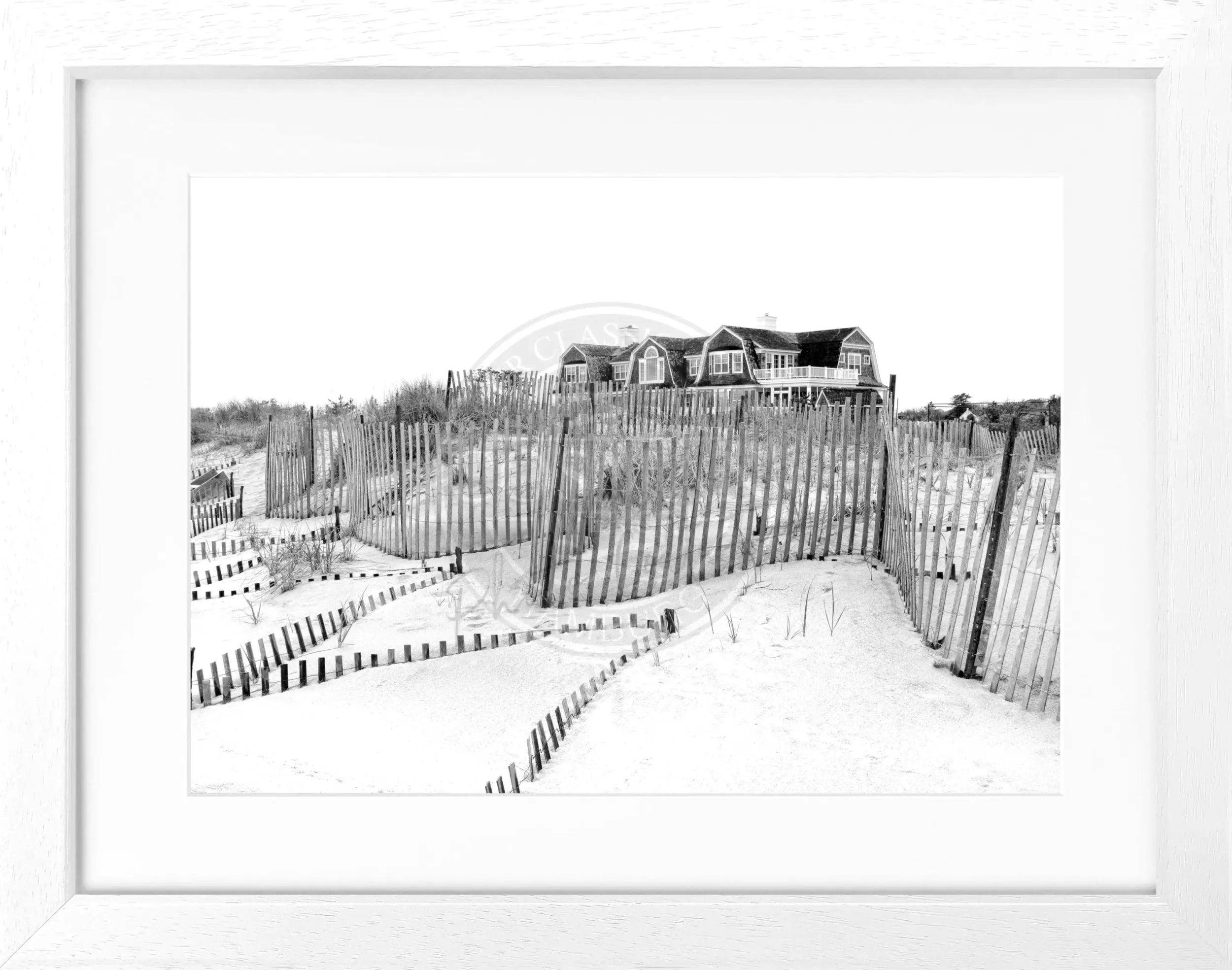 Schwarz-weiß Poster mit Rahmen, Hamburg Long Island Beach House Motiv, Cosman-Photocollection, 31x25 cm