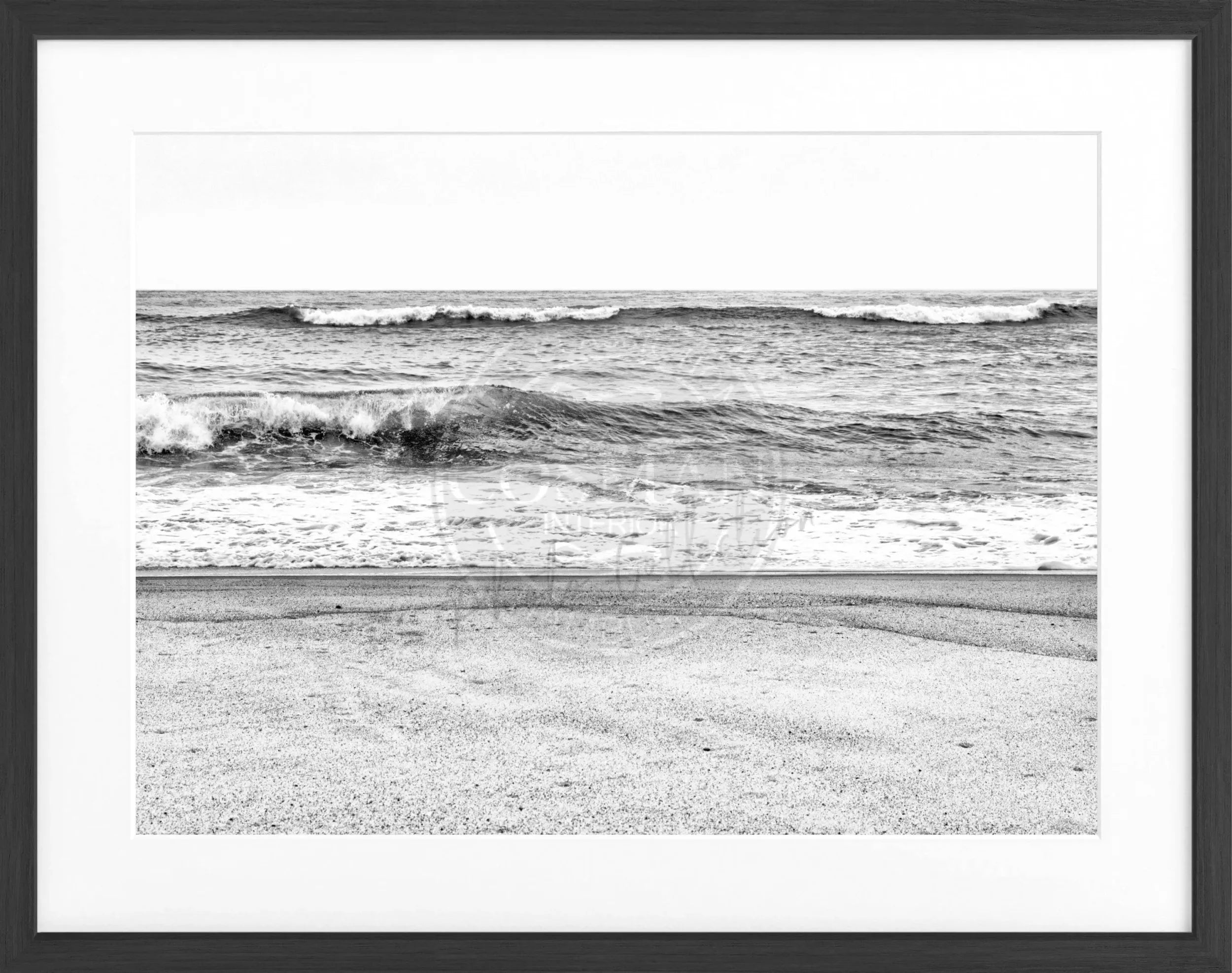 Schwarz-weißes Poster mit Rahmen, Hamptons Long Island ’Ocean’ von Cosman-Photocollection, 31cm x 25cm, elegantes Wandbild