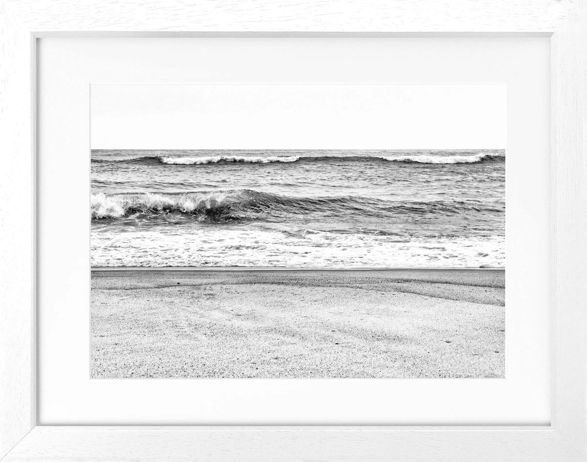 Schwarz-weiß Poster mit Rahmen, Hamptons Long Island ’Ocean’, von Cosman-Photocollection, 31x25 cm, dekoratives Wandbild