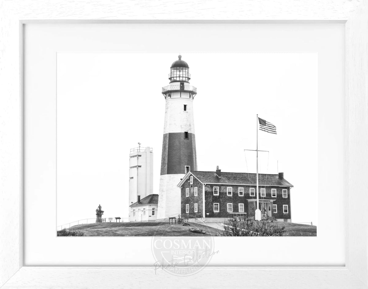 Schwarz-weiß Poster mit Rahmen von Cosman-Photocollection, Montauk Leuchtturm in den Hamptons, 31x25 cm, Wanddekoration