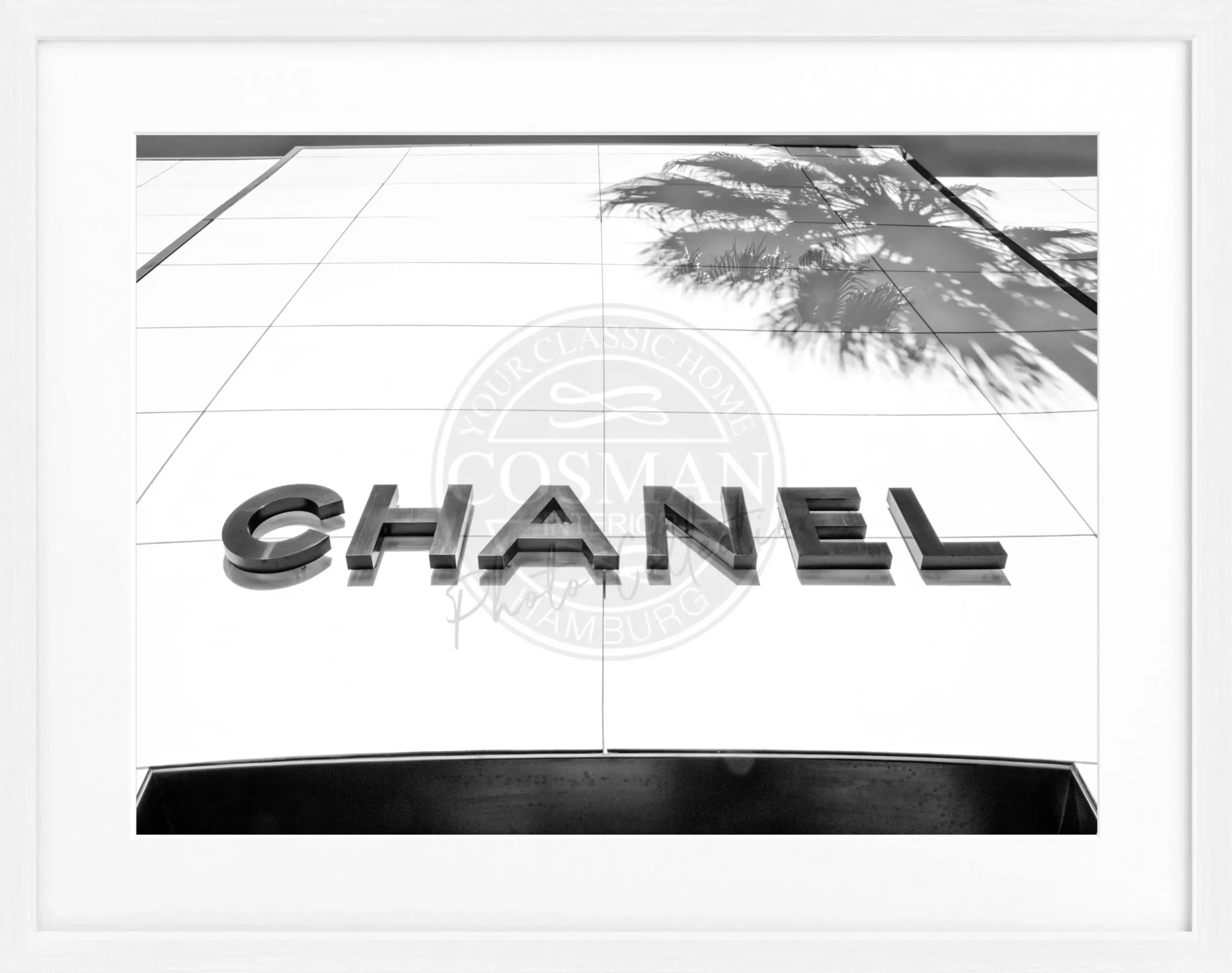 Schwarz-weiß Poster mit Rahmen, Kalifornien Beverly Hills, mit Chanel-Logo, von Cosman-Photocollection, 31x25 cm