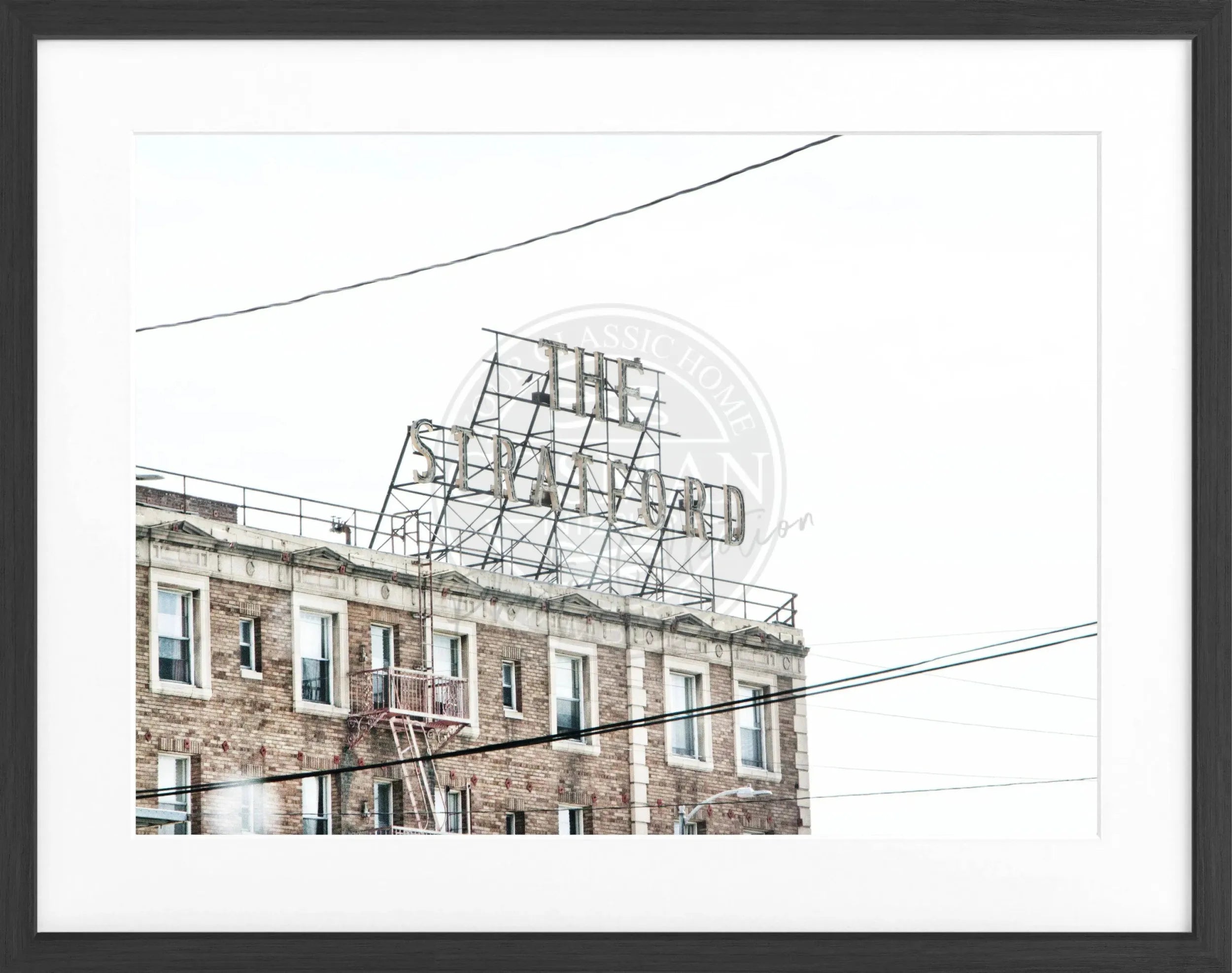 Schwarz-weiß Poster mit Rahmen von Cosman-Photocollection, Kalifornien Los Angeles Hotel ’The Stratford’, 31x25cm, stilvolle Wanddekoration