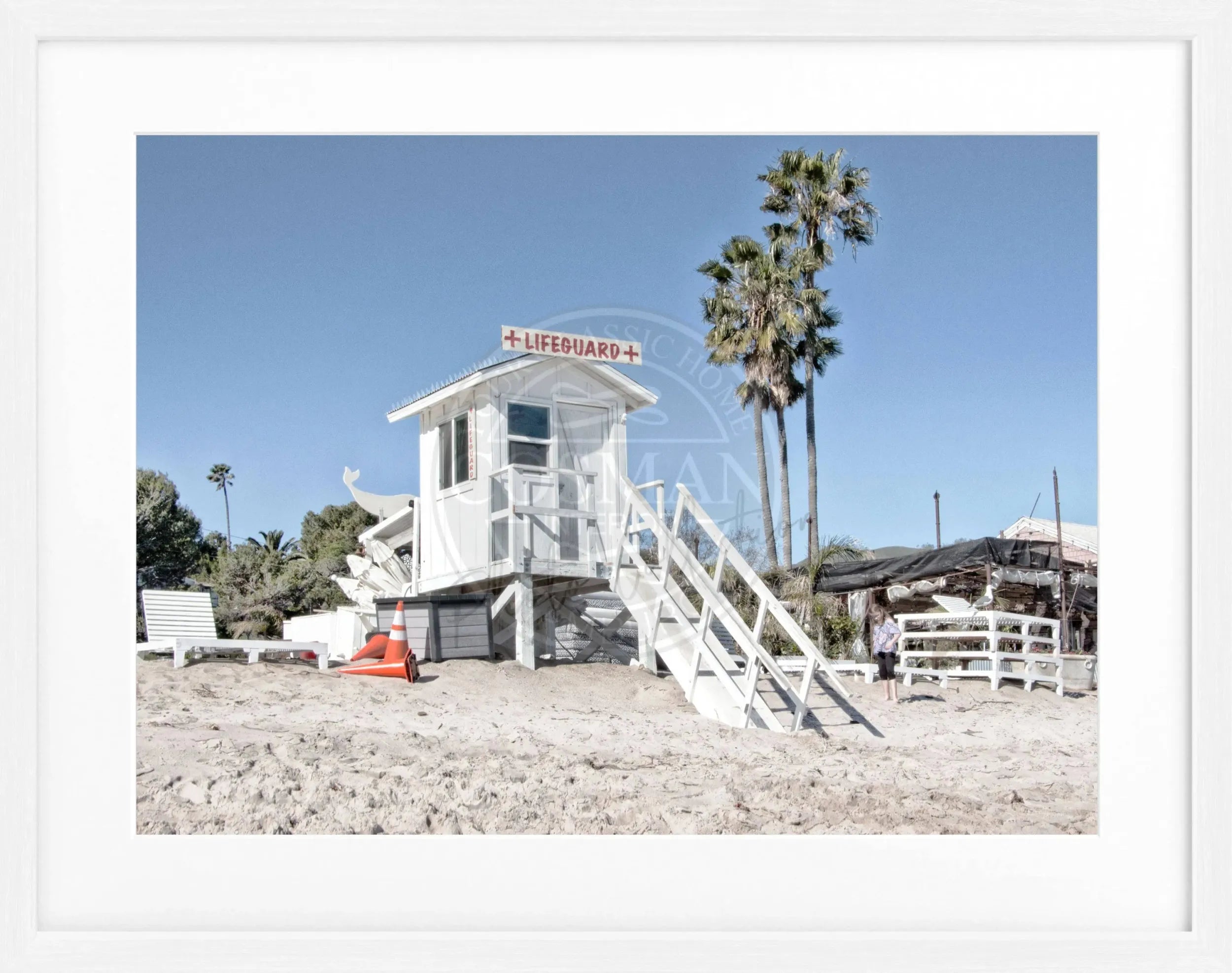 Schwarz-weiß Poster mit Rahmen von Cosman-Photocollection, Malibu Beach Lifeguard Motiv, Kalifornien, 31x25cm