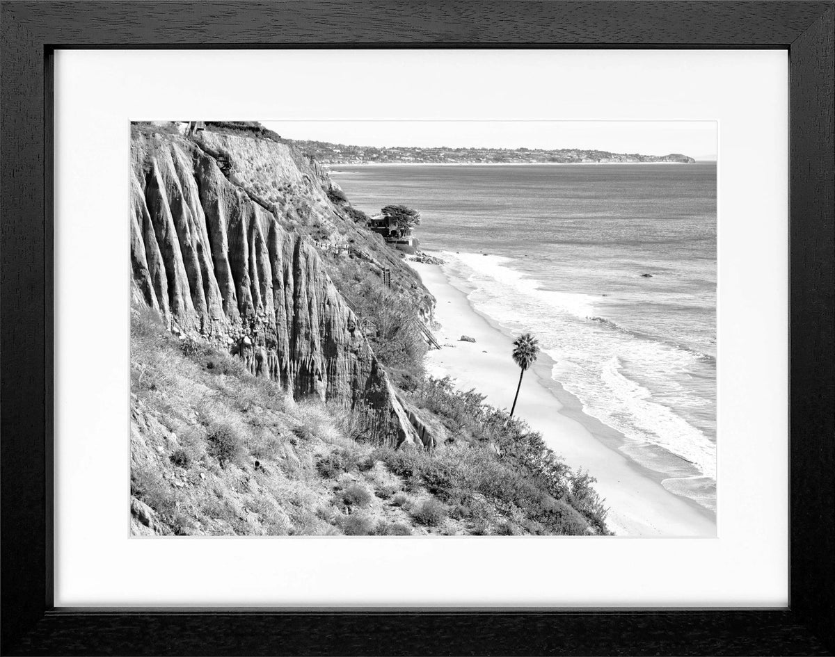 Schwarz-weiß Poster mit Rahmen von Kalifornien Malibu, 31x25cm, von Cosman-Photocollection, Wanddekoration mit Strandmotiv