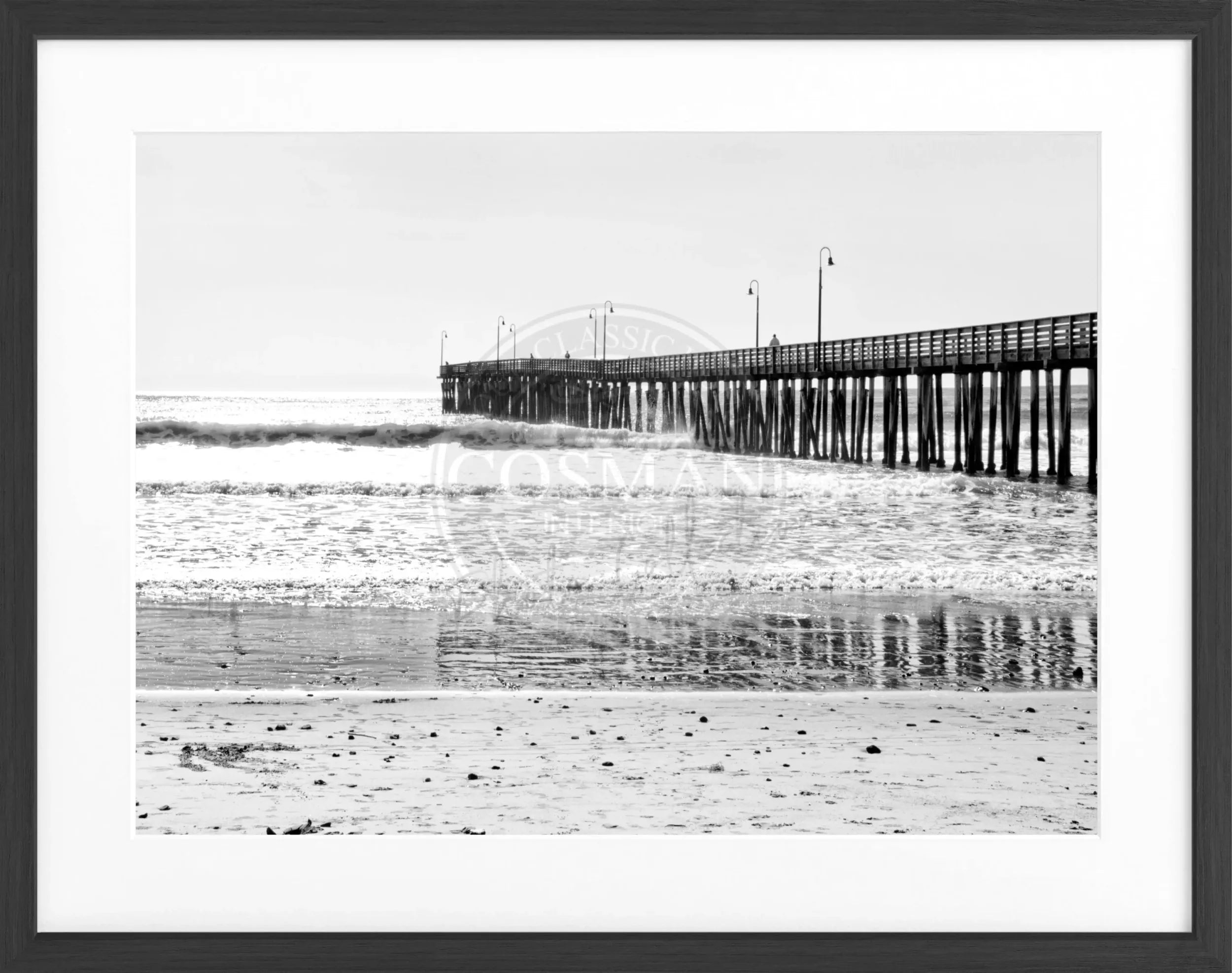Schwarz-weiß Poster mit Rahmen von Kalifornien ’Pier’ von Cosman-Photocollection, 31x25cm, Wanddekoration mit Meeresmotiv.