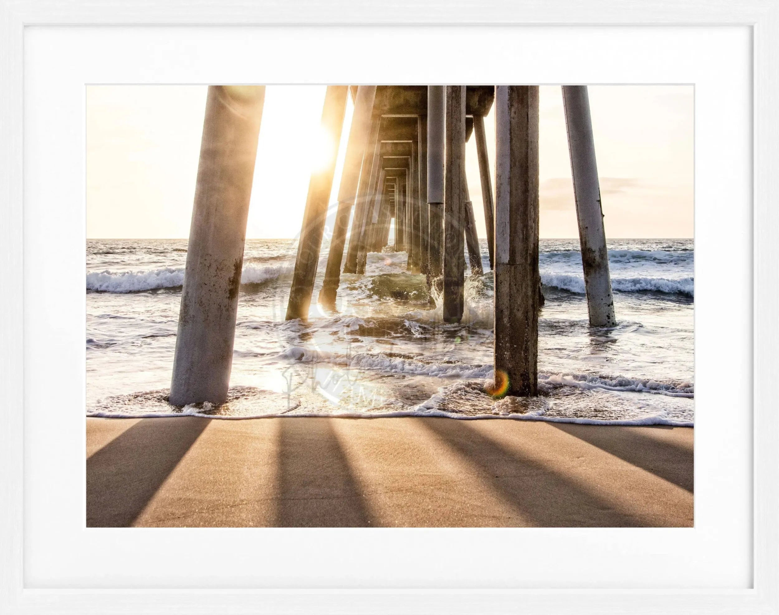 Schwarz-weiß Poster mit Rahmen, kalifornisches Pier-Motiv, 31x25cm, von Cosman-Photocollection, perfekt für Wanddekoration.
