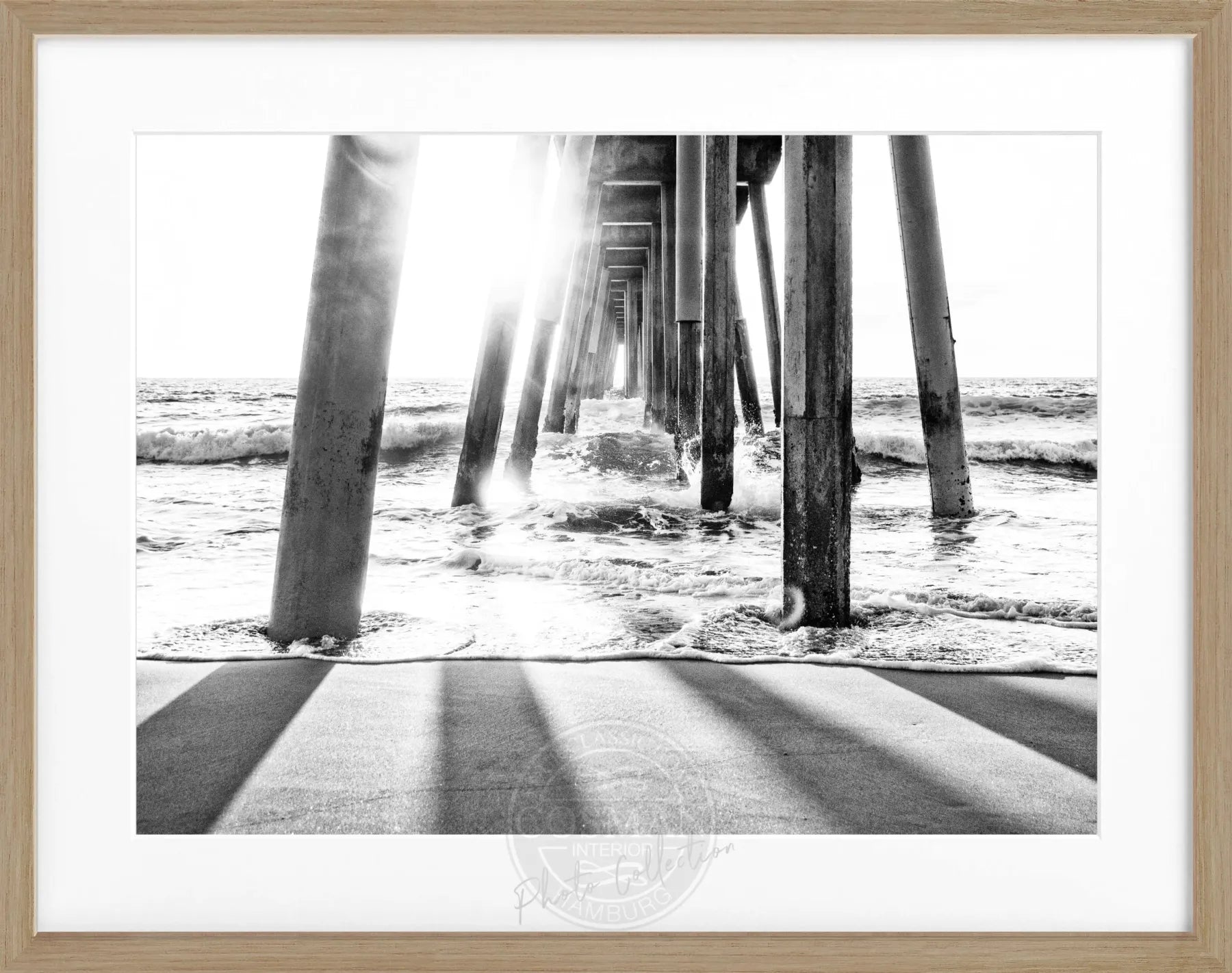 Schwarz-weiß Poster mit Rahmen, Kalifornien Pier Motiv, 31x25 cm, von Cosman-Photocollection