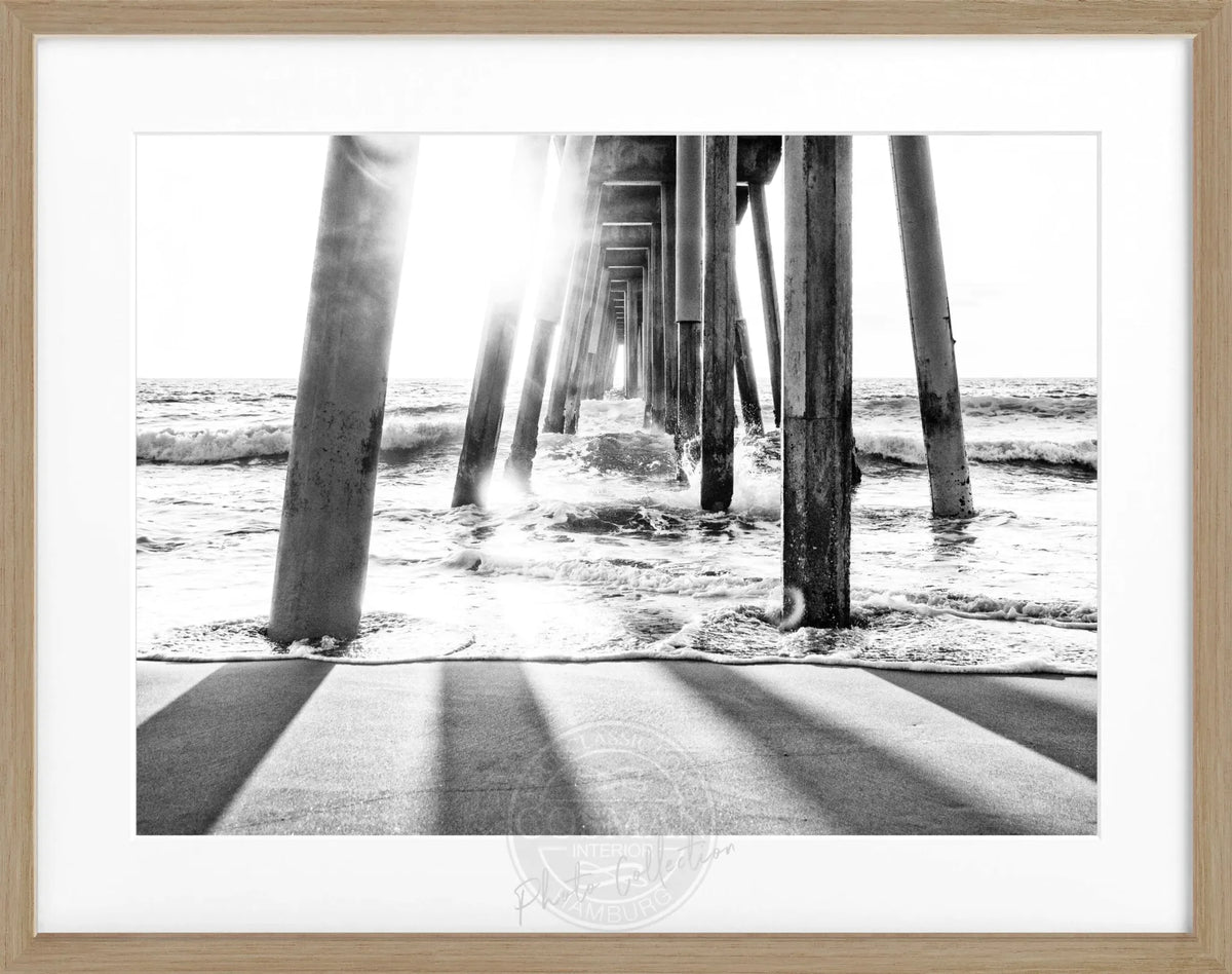 Schwarz-weiß Poster mit Rahmen, Kalifornien Pier Motiv, 31x25 cm, von Cosman-Photocollection