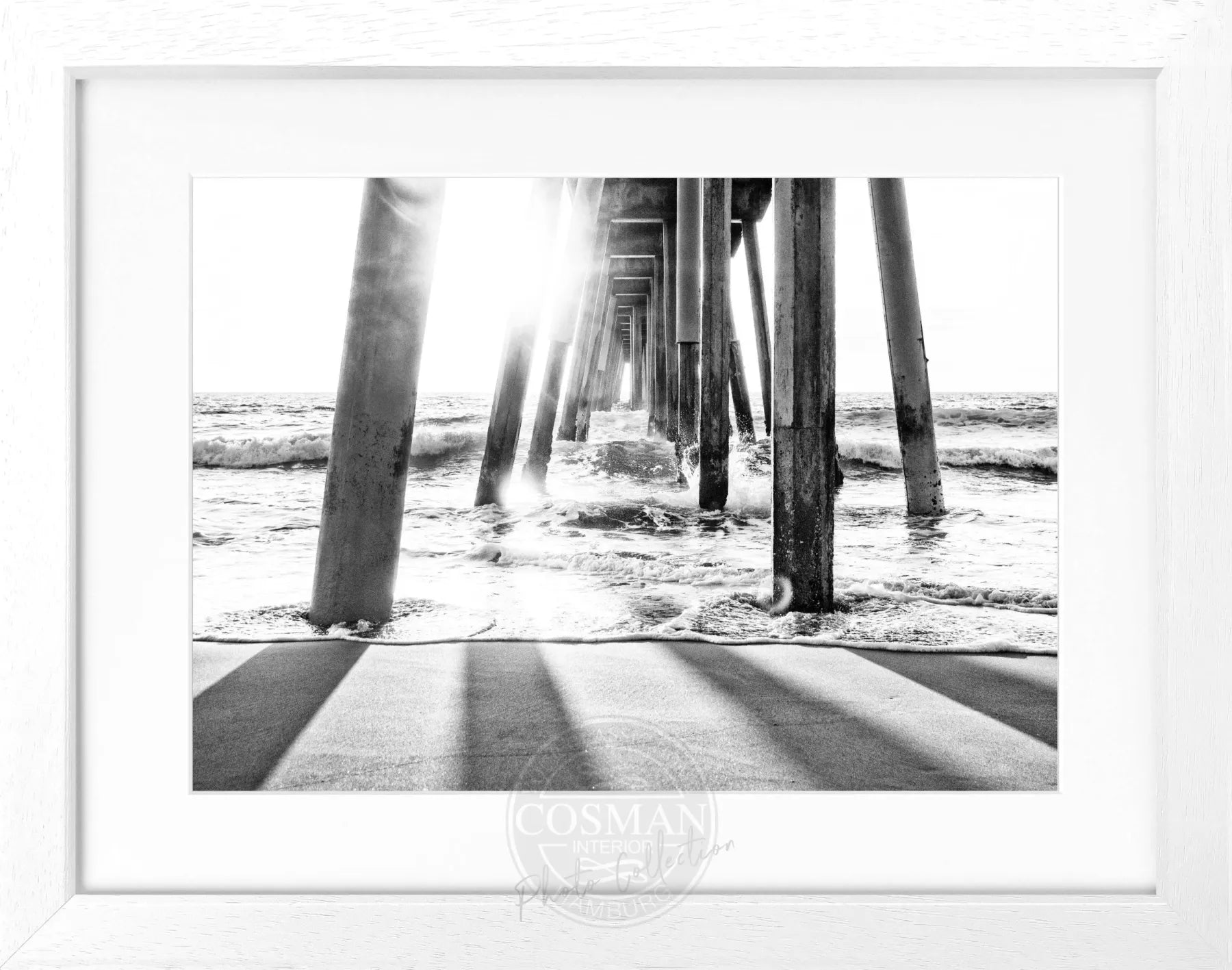 Schwarz-weiß Poster mit Rahmen, Kalifornien Pier Motiv, 31x25cm, von Cosman-Photocollection, dekoratives Wandbild