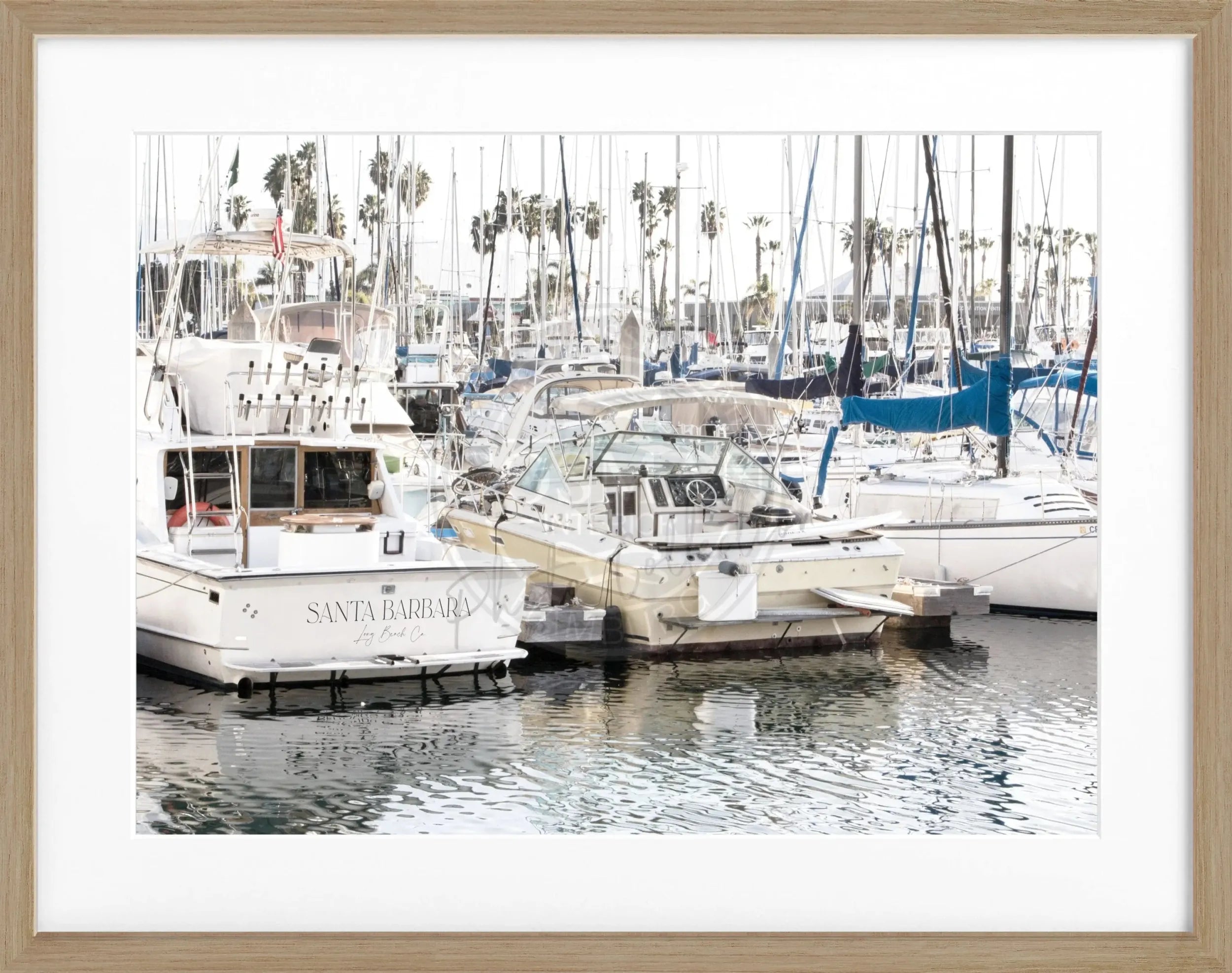 Schwarz-weiß Poster mit Rahmen von Cosman-Photocollection, Kalifornien Santa Barbara Boot, 31x25cm, Wanddekoration