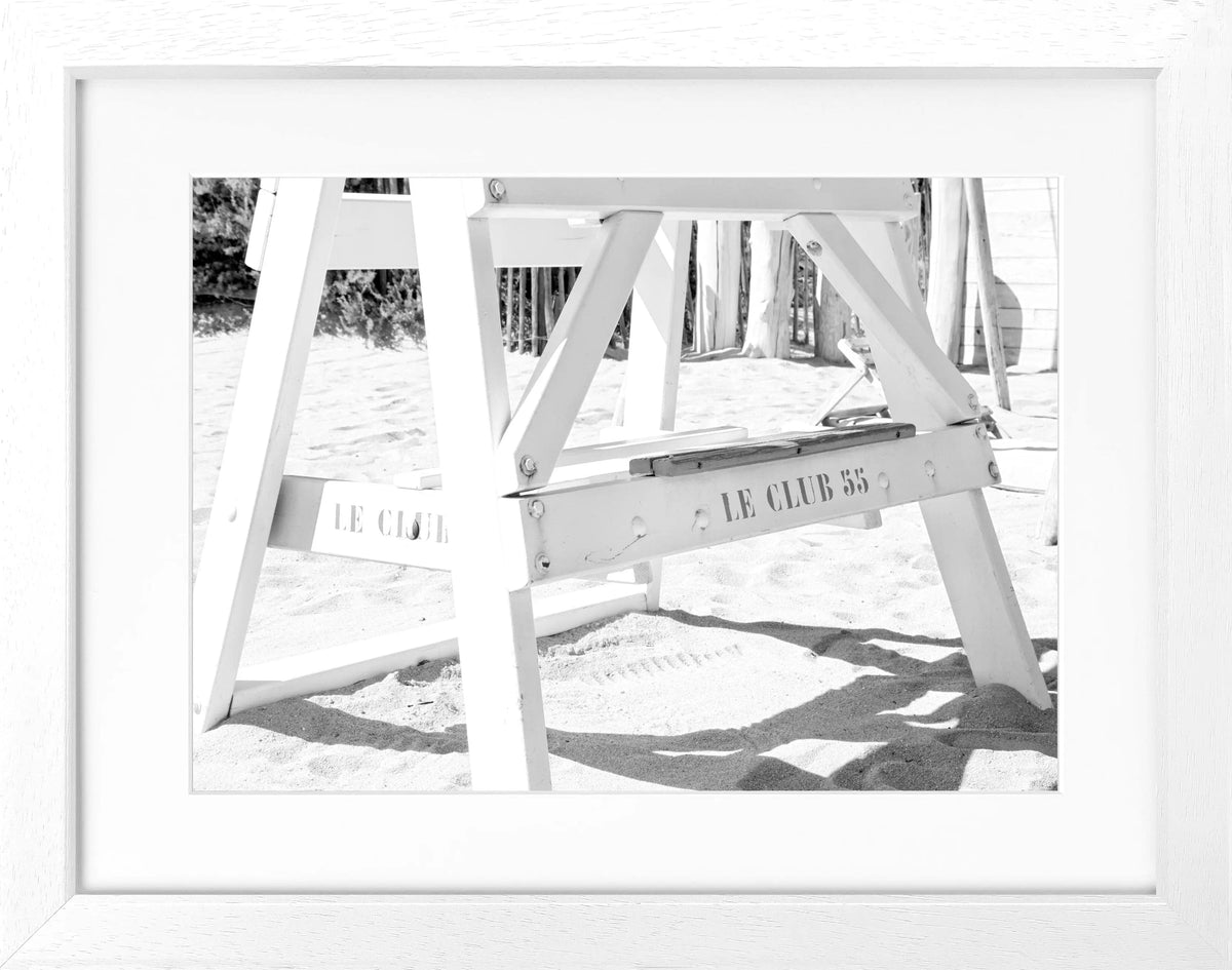 Schwarz-weiß Poster mit Rahmen ’Le Club 55’ Saint Tropez, 31x25 cm, von Cosman-Photocollection für stilvolle Wanddekoration