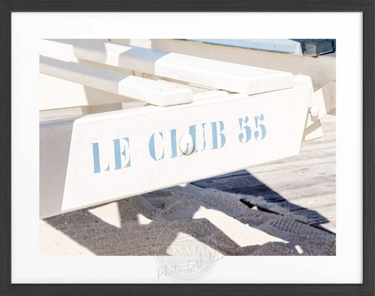 Schwarz-weiß Poster mit Rahmen von Cosman-Photocollection, Motiv 'Le Club 55' in Saint Tropez, 31x25 cm, stilvolle Wanddekoration