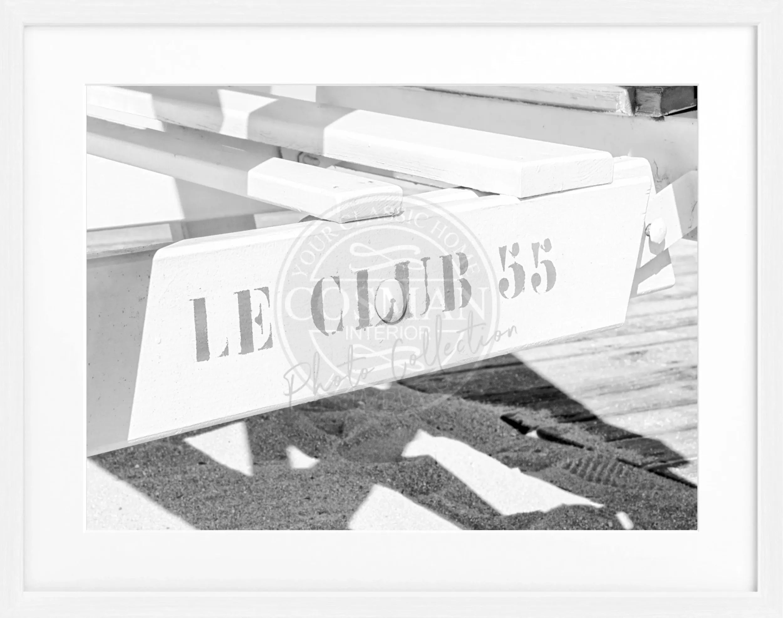 Schwarz-weiß Poster mit Rahmen von Cosman-Photocollection, Motiv ’Le Club 55’ in Saint Tropez, 31x25 cm, stilvolle Wanddekoration