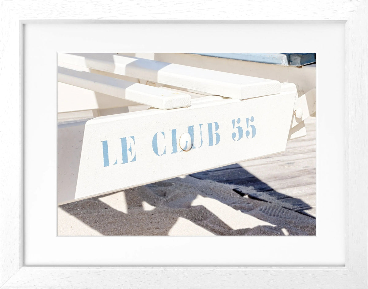 Schwarz-weiß Poster mit Rahmen von Cosman-Photocollection, Motiv ’Le Club 55’ in Saint Tropez, 31x25 cm, kunstvoller Wanddekoration