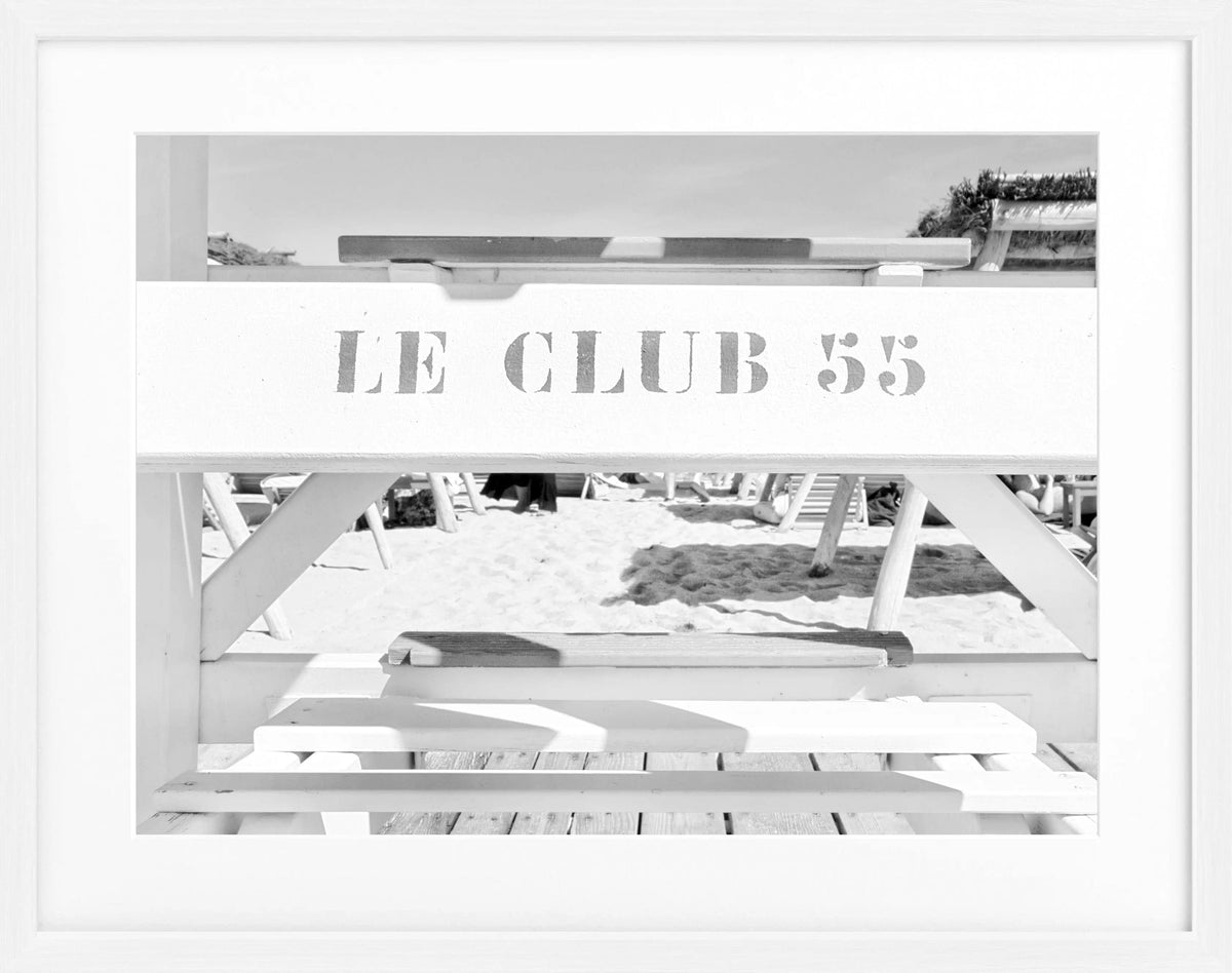 Schwarz-weiß Poster mit Rahmen ’Le Club 55’ Saint Tropez von Cosman-Photocollection, 31x25 cm, modernes Wandbild