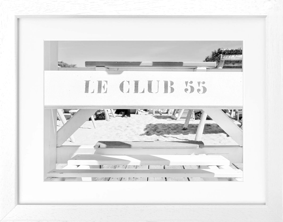 Schwarz-weiß Poster mit Rahmen ’Le Club 55’ Saint Tropez von Cosman-Photocollection, 31x25cm, stilvolle Wanddekoration