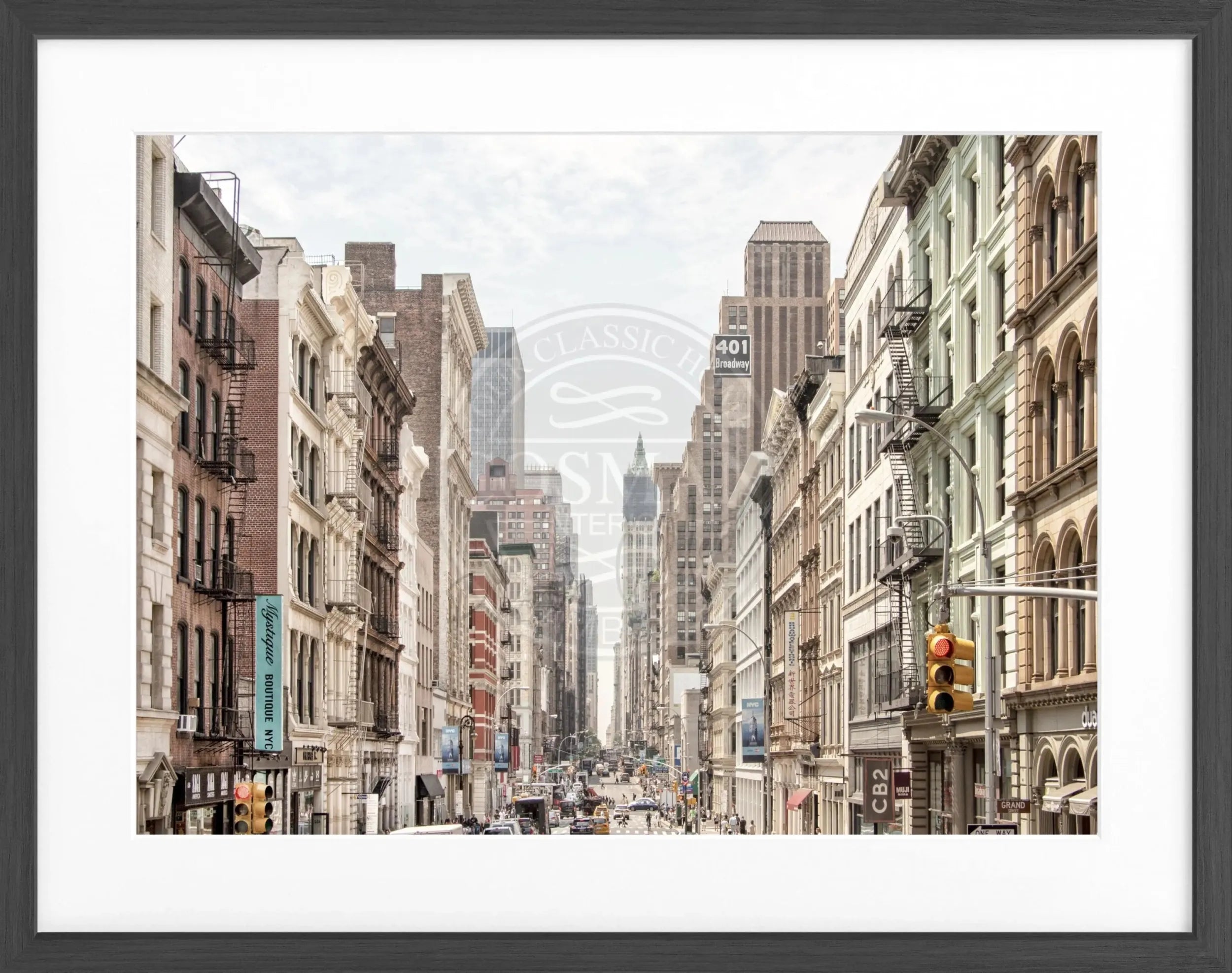 Schwarz-weiß Poster mit Rahmen, New York Broadway Motiv, von Cosman-Photocollection, 31x25 cm, Wanddekoration
