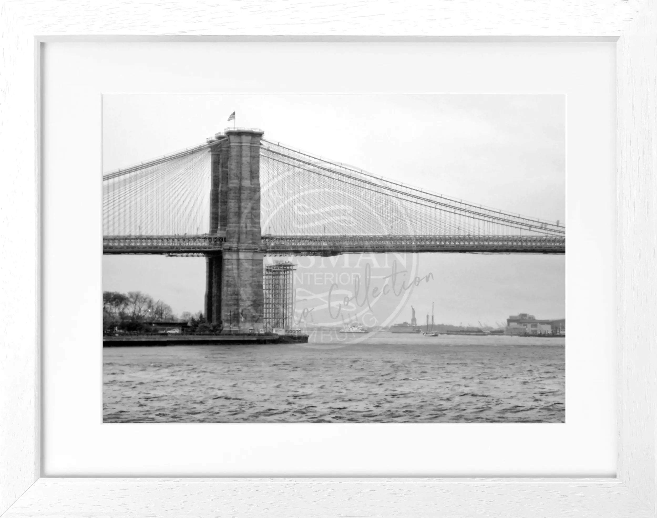 Schwarz-weiß Poster mit Rahmen von Cosman-Photocollection, New York Brooklyn Bridge, 31x25 cm, urbanes Stadtmotiv.