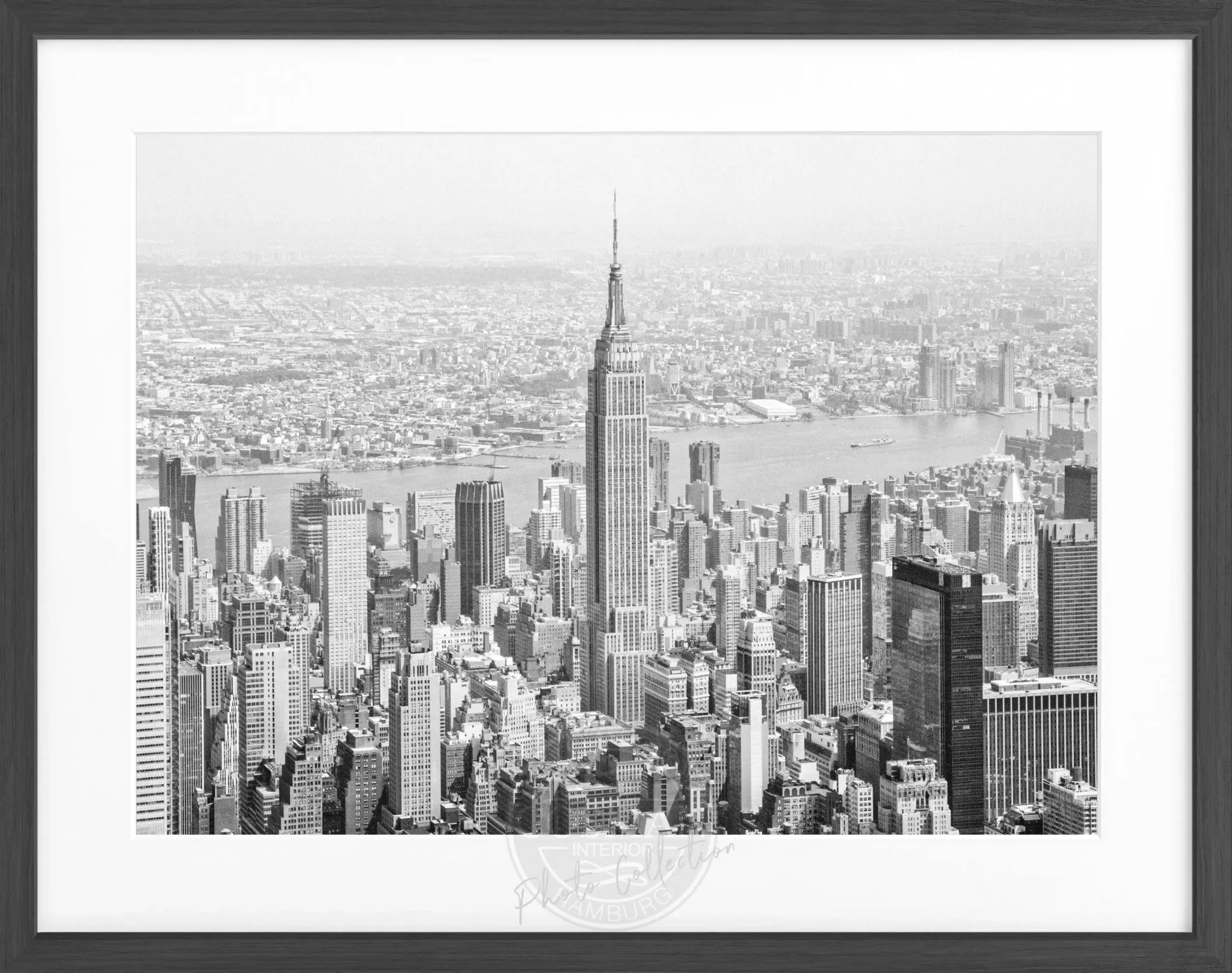 Schwarz-weiß Poster mit Rahmen von Cosman-Photocollection, New York Empire State Building, 31x25 cm, stilvolles Wandbild