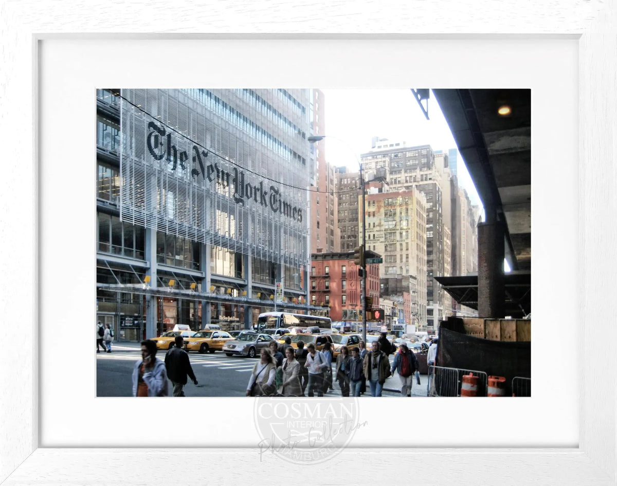 Schwarzes und weißes Poster mit Rahmen, New York Times Motiv, 31x25 cm, von Cosman-Photocollection.