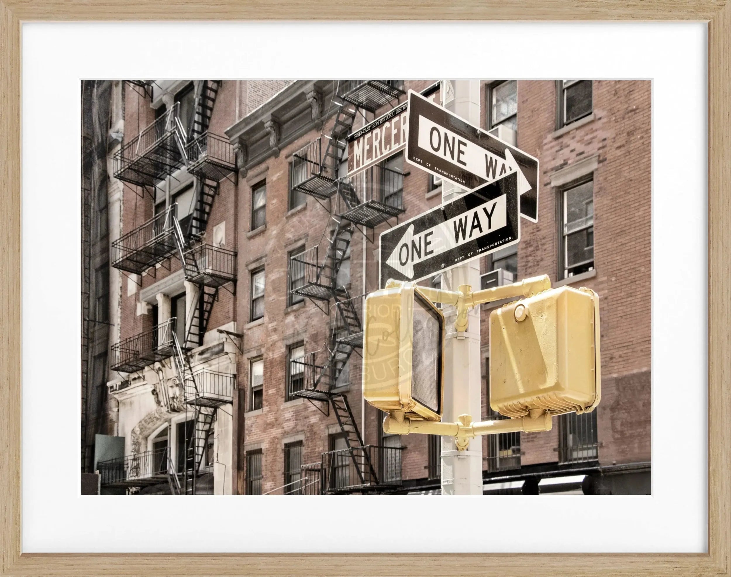 Schwarz-weiß Poster mit Rahmen von Cosman-Photocollection, New York NY82, Motiv 31x25cm, Wanddekoration