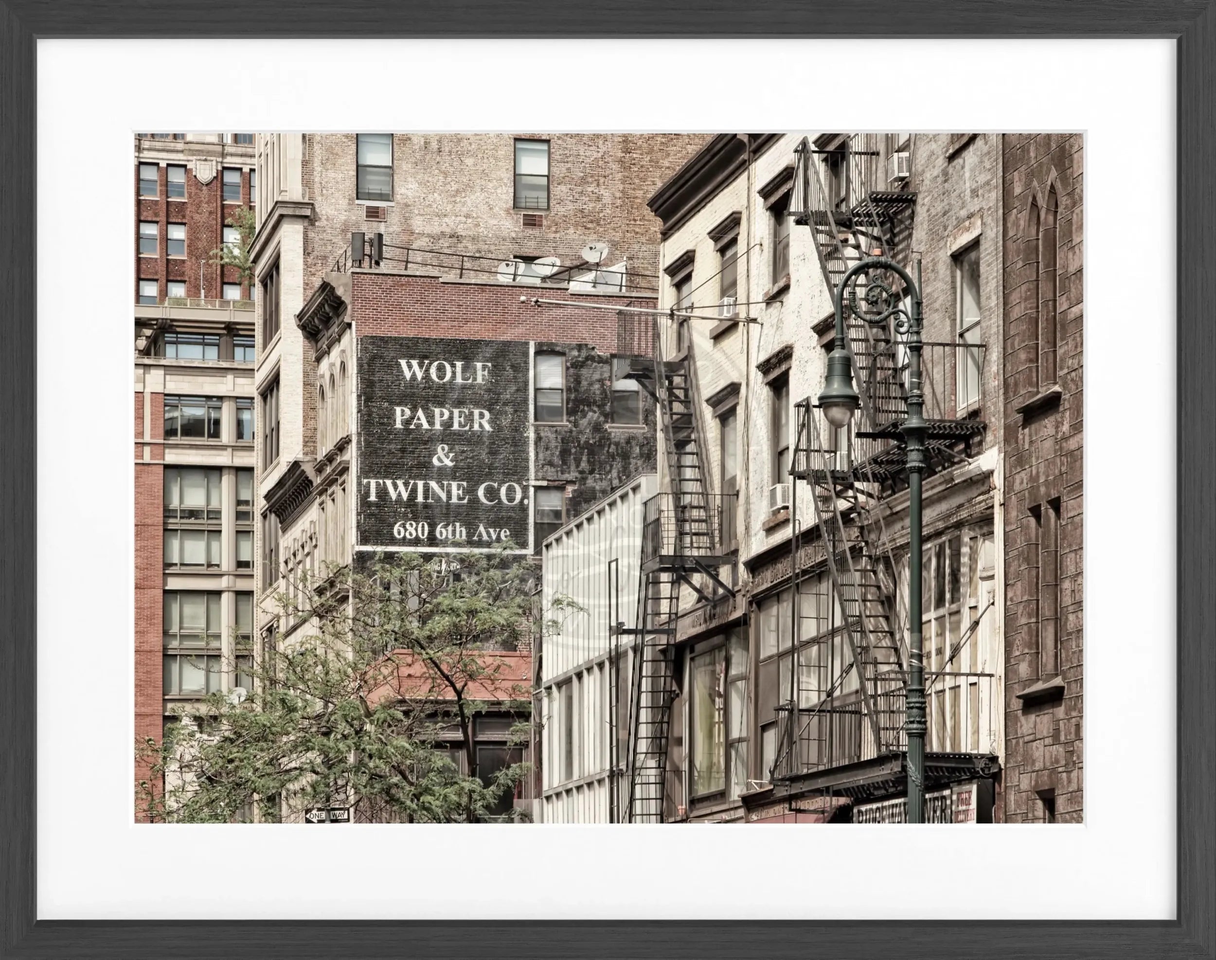 Schwarz-weiß Poster mit passendem Rahmen von Cosman-Photocollection, Motiv von New York NY91, 31x25 cm, stilvolle Wanddekoration