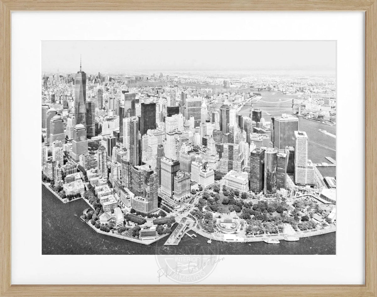 Schwarz-weiß Poster mit Rahmen, New York Skyline Motiv, 31x25cm, von Cosman-Photocollection.