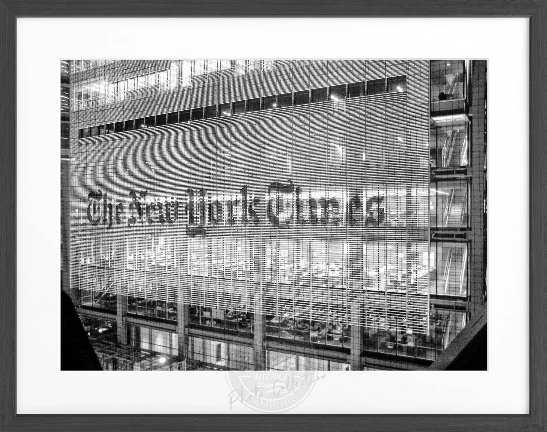 Schwarz-weiß Poster mit Rahmen, New York Times NY98, von Cosman-Photocollection, 31x25cm, urbanes Stadtmotiv
