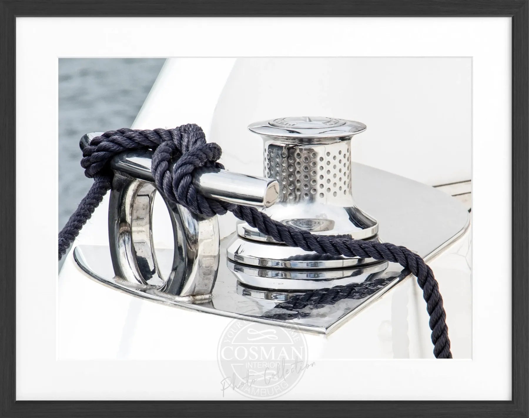 Schwarz-weiß Poster mit Rahmen 'Sailing' von Cosman-Photocollection, Motiv von Saint Tropez, 31x25 cm, maritime Atmosphäre