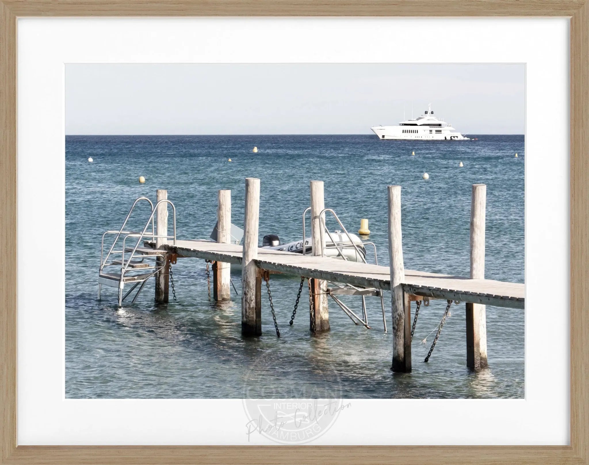 Schwarz-weiß Poster mit Rahmen „Steg Le Club 55“ Saint Tropez, von Cosman-Photocollection, 31x25 cm, stilvolles Wandbild