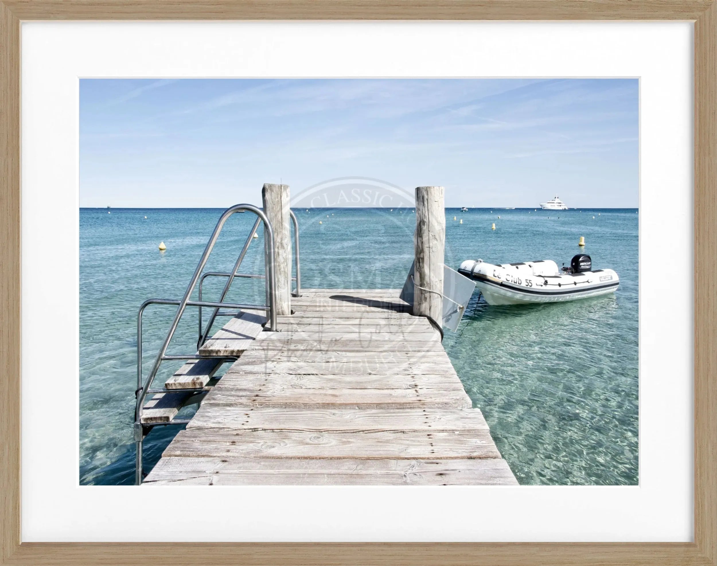 Schwarz-weiß Poster mit Rahmen ’Steg’ Saint Tropez ST23 von Cosman-Photocollection, 31x25 cm, mit Motiv der Küstenstadt