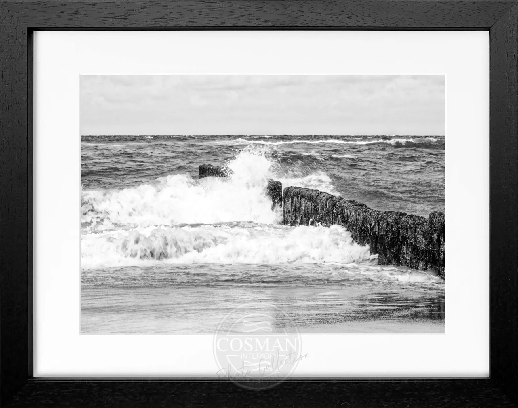 Schwarz-weiß Poster mit Rahmen, zeigt die Buhne in Sylt, von Cosman-Photocollection, 31x25 cm, dekoratives Wandbild