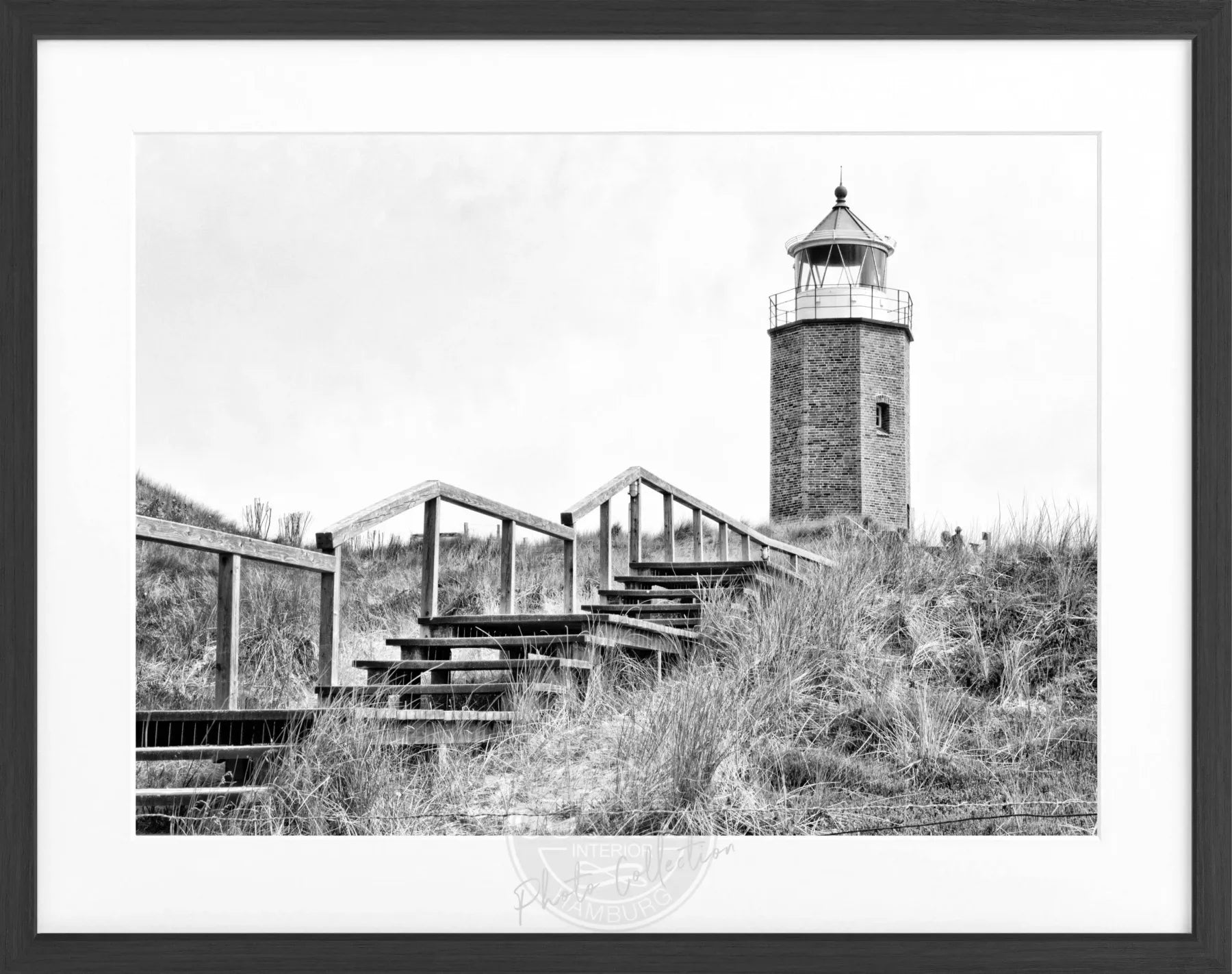 Schwarz-weiß Poster mit Rahmen von Cosman-Photocollection, Leuchtturm Kampen Sylt, 31x25cm, Motiv an der Nordsee