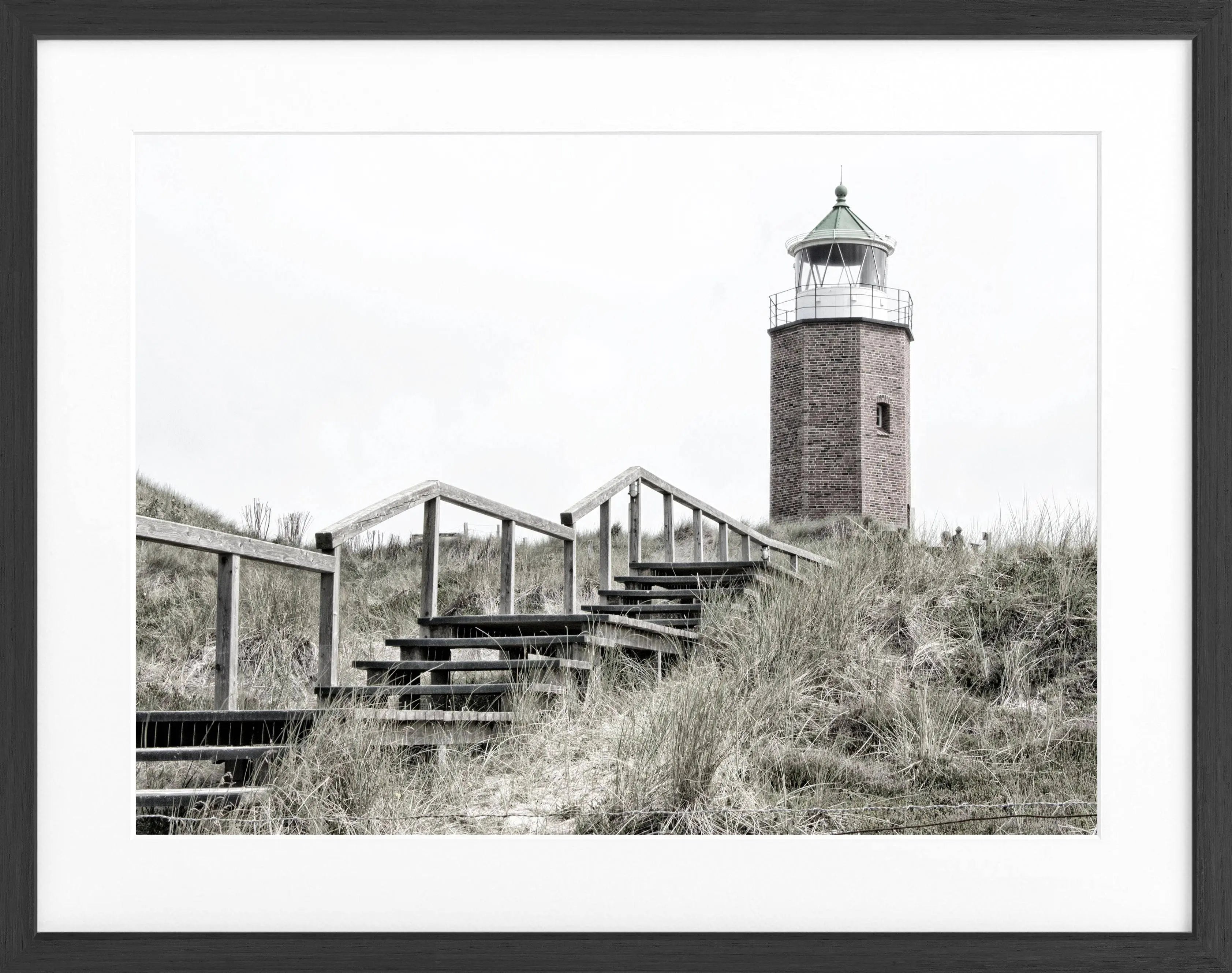 Schwarz-weiß Poster mit Rahmen von Cosman-Photocollection, Leuchtturm Kampen auf Sylt, 31x25 cm, dekoratives Fotomotiv