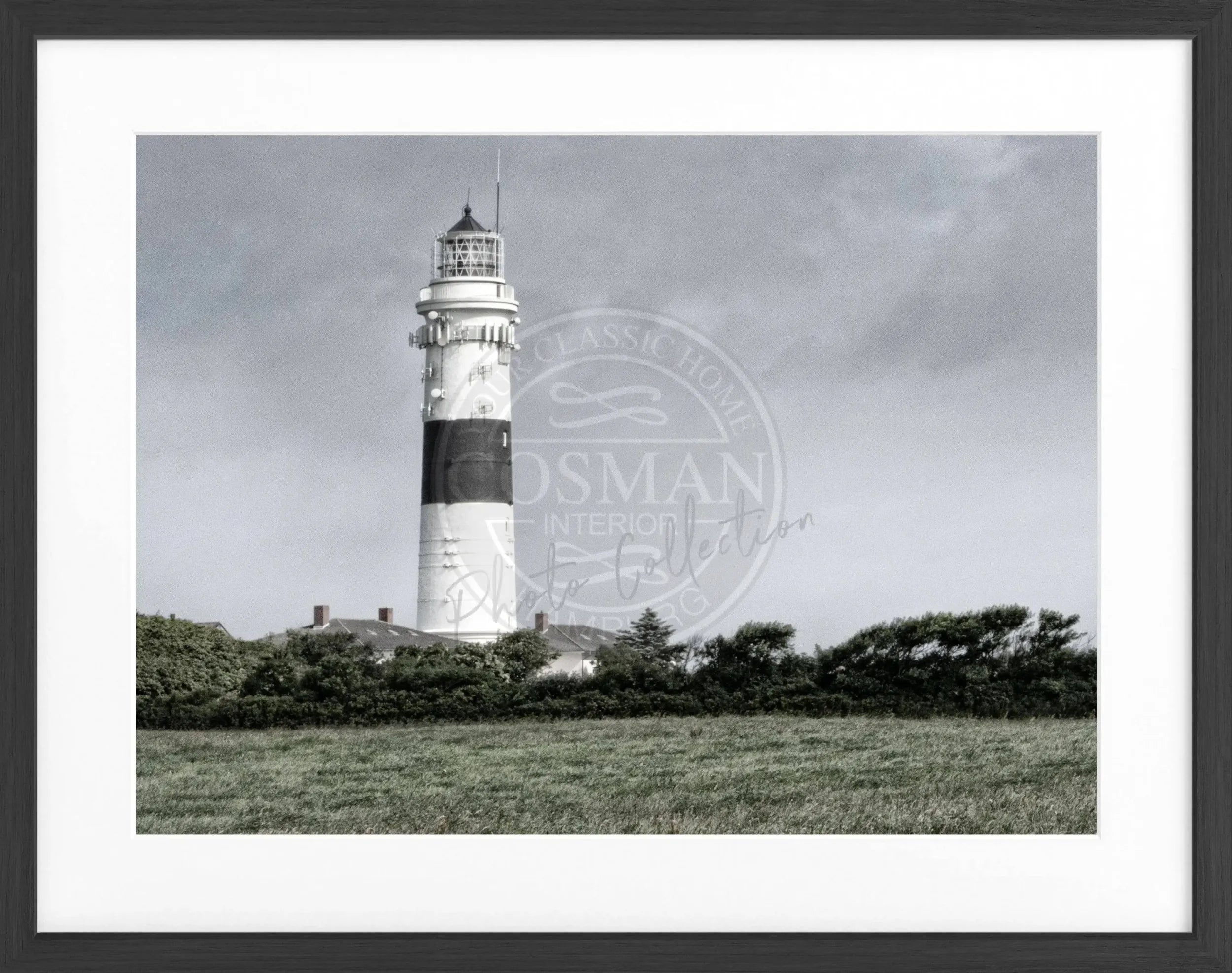 Schwarz-weiß Poster mit Rahmen von Cosman-Photocollection, Sylt Leuchtturm Kampen, Motiv in 31x25cm