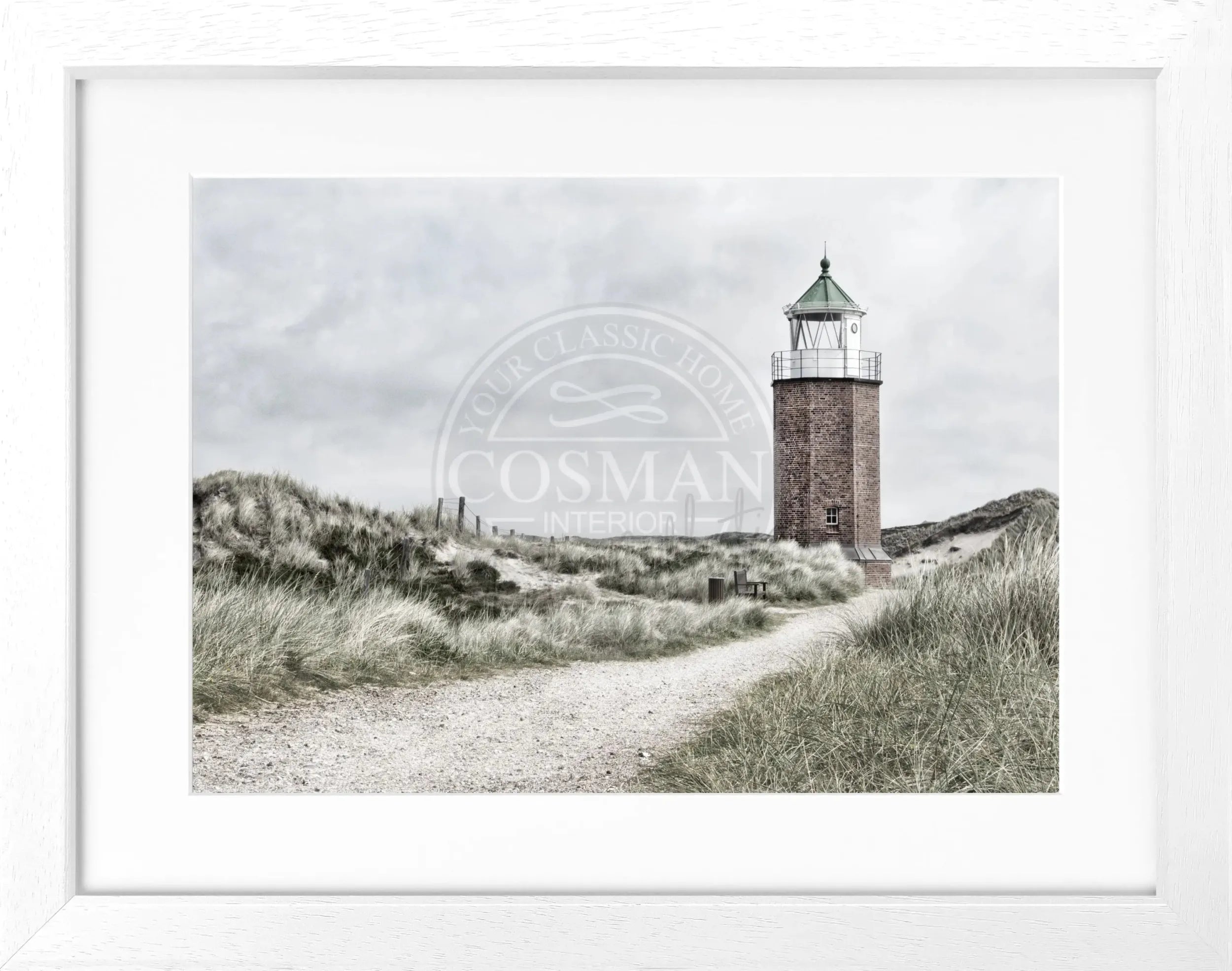 Schwarz-weiß Poster mit Rahmen, zeigt den Sylt Leuchtturm 'Rotes Kliff' im Bild, von Cosman-Photocollection.