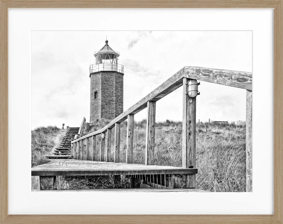 Schwarz-weiß Poster mit Rahmen, Sylt Leuchtturm ’Rotes Kliff’ von Cosman-Photocollection, 31x25 cm, fotografisches Wandbild