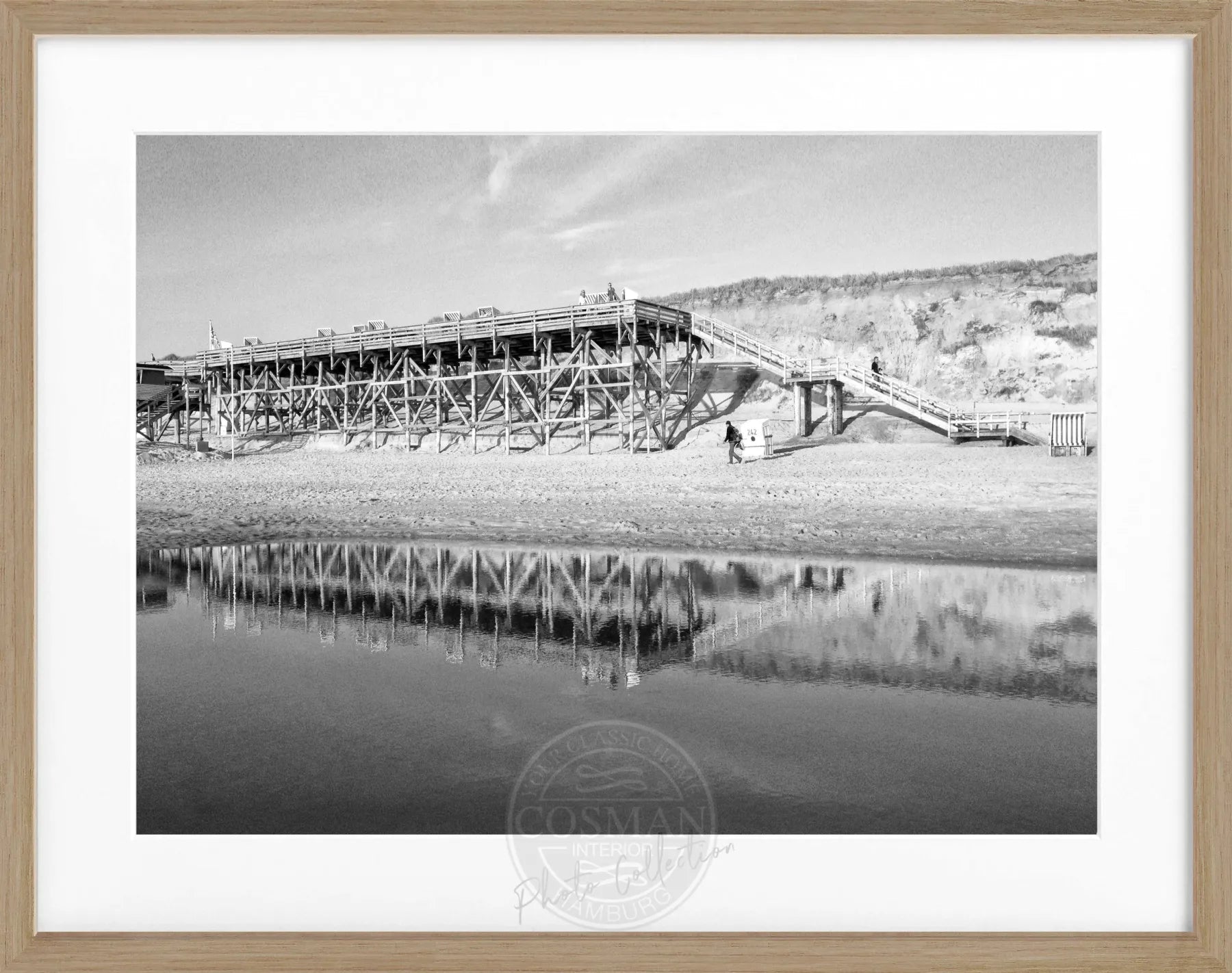 Schwarz-weiß Poster mit Rahmen von Sylt, Kampen Strand, von Cosman-Photocollection, 31x25 cm, Wanddekoration