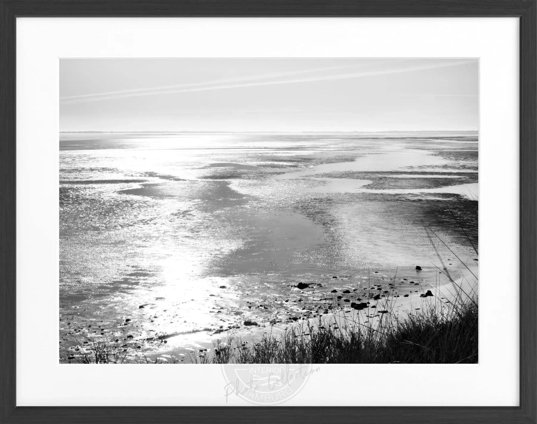 Schwarz-weiß Poster mit Rahmen von Sylt ’Wattenmeer’ von Cosman-Photocollection, 31x25cm, Wanddekoration mit Meeresmotiven