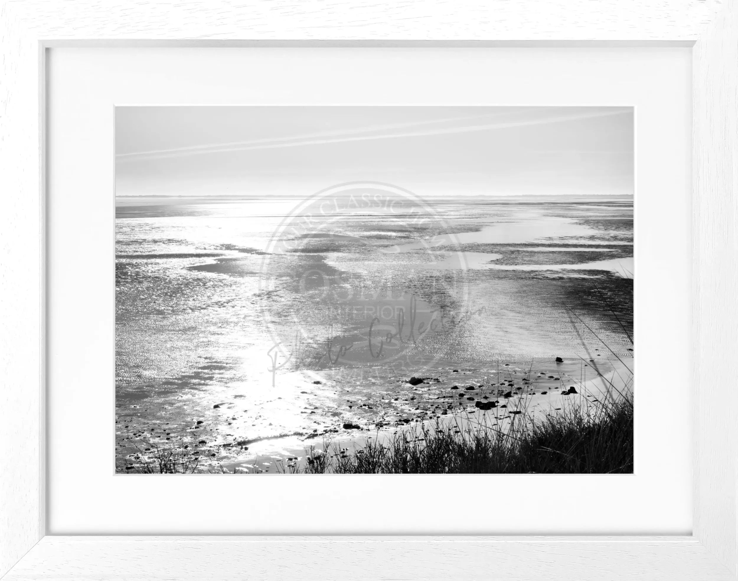 Schwarz-weiß Poster mit Rahmen von Cosman-Photocollection, Motiv vom Wattenmeer auf Sylt, 31x25 cm, Kunstfotografie