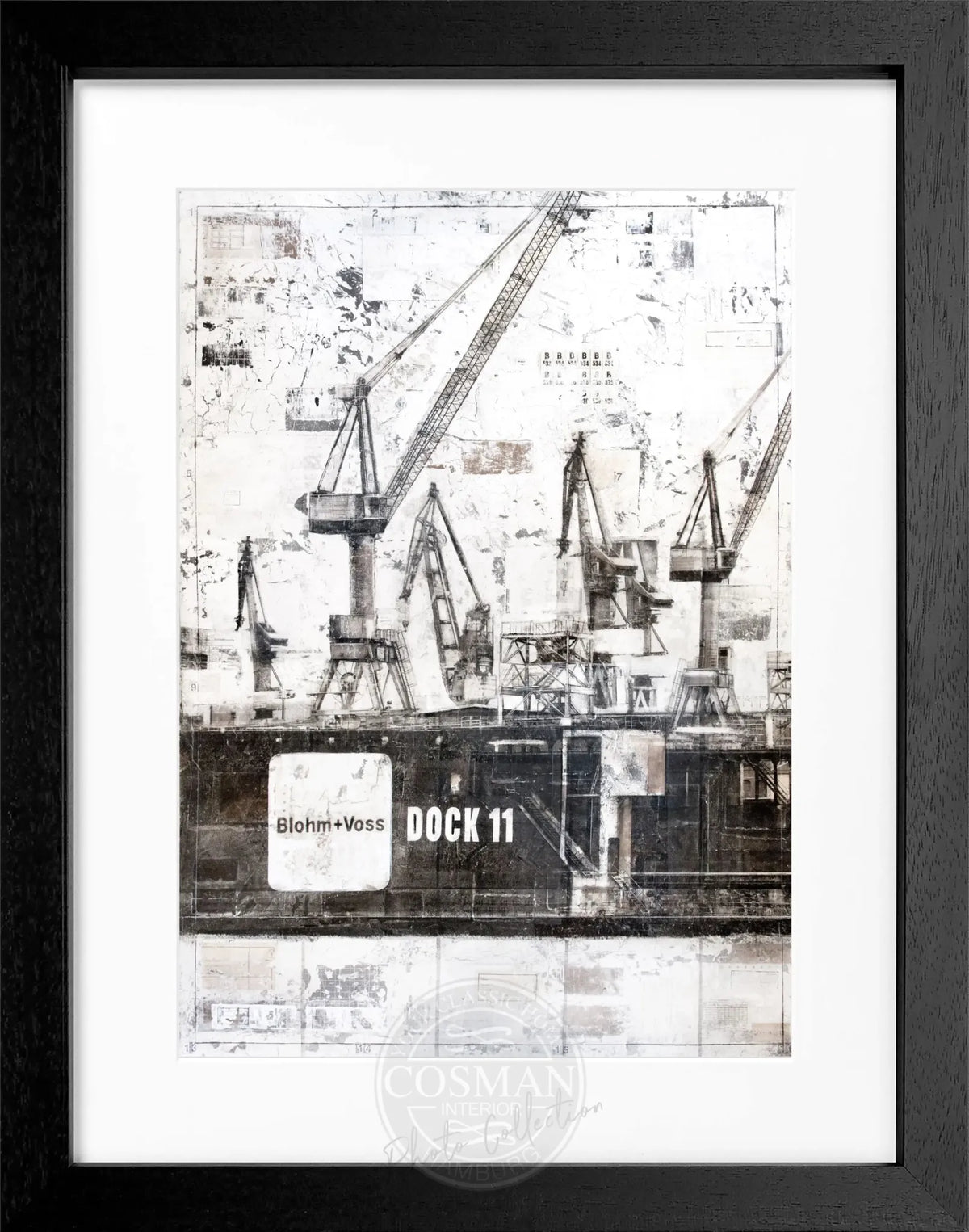 Schwarz-weiß Poster mit Rahmen von Hamburg Dock 11 GM77, 25x31cm, von Cosman-Photocollection, zeigt Hamburg Hafenansicht.
