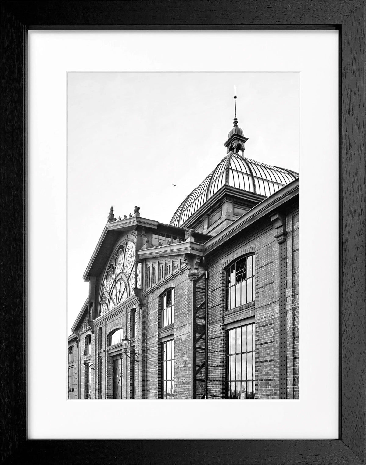 Hafen-Poster mit Rahmen von Cosman-Photocollection, Hamburg Fischmarkt, maritime Stadtansicht, schwarz eingerahmt, 25x31 cm