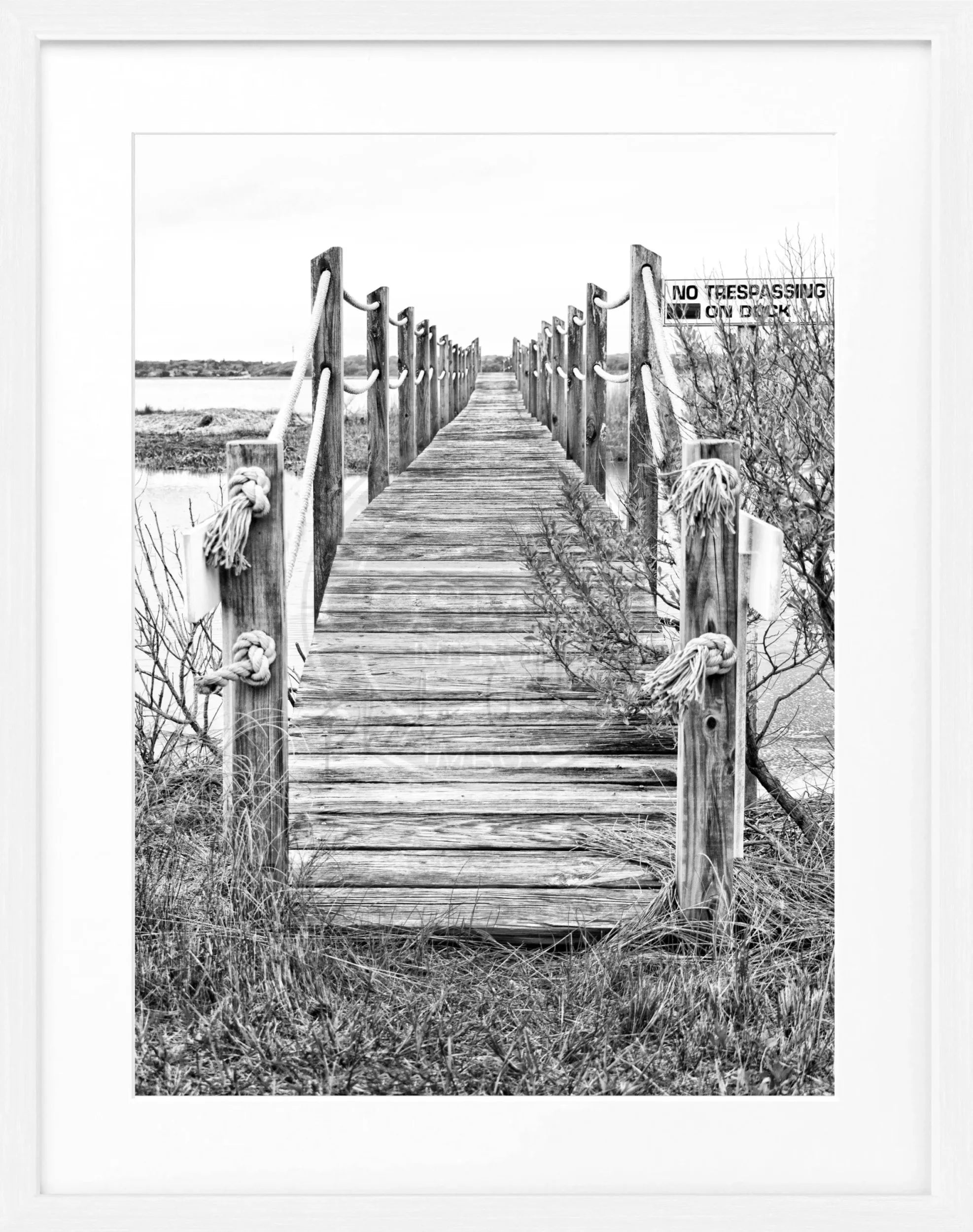 Schwarzer Poster mit Rahmen, Hamptons Long Island ’Steg’ von Cosman-Photocollection, 25x31 cm, Wanddekoration