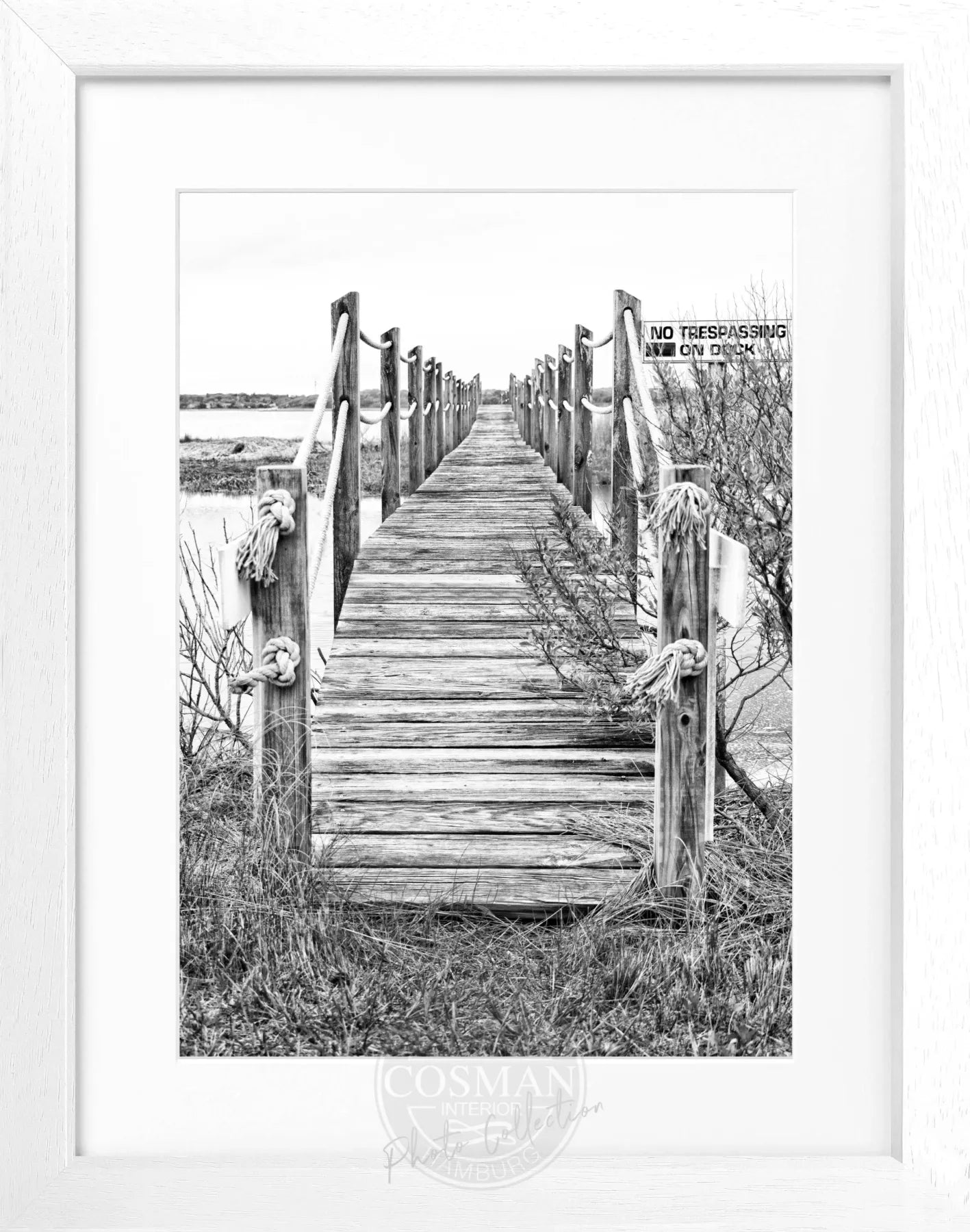 Schwarzweiß-Poster mit Rahmen, Hamptons Long Island ’Steg’, von Cosman-Photocollection, 25x31cm, Wanddekoration