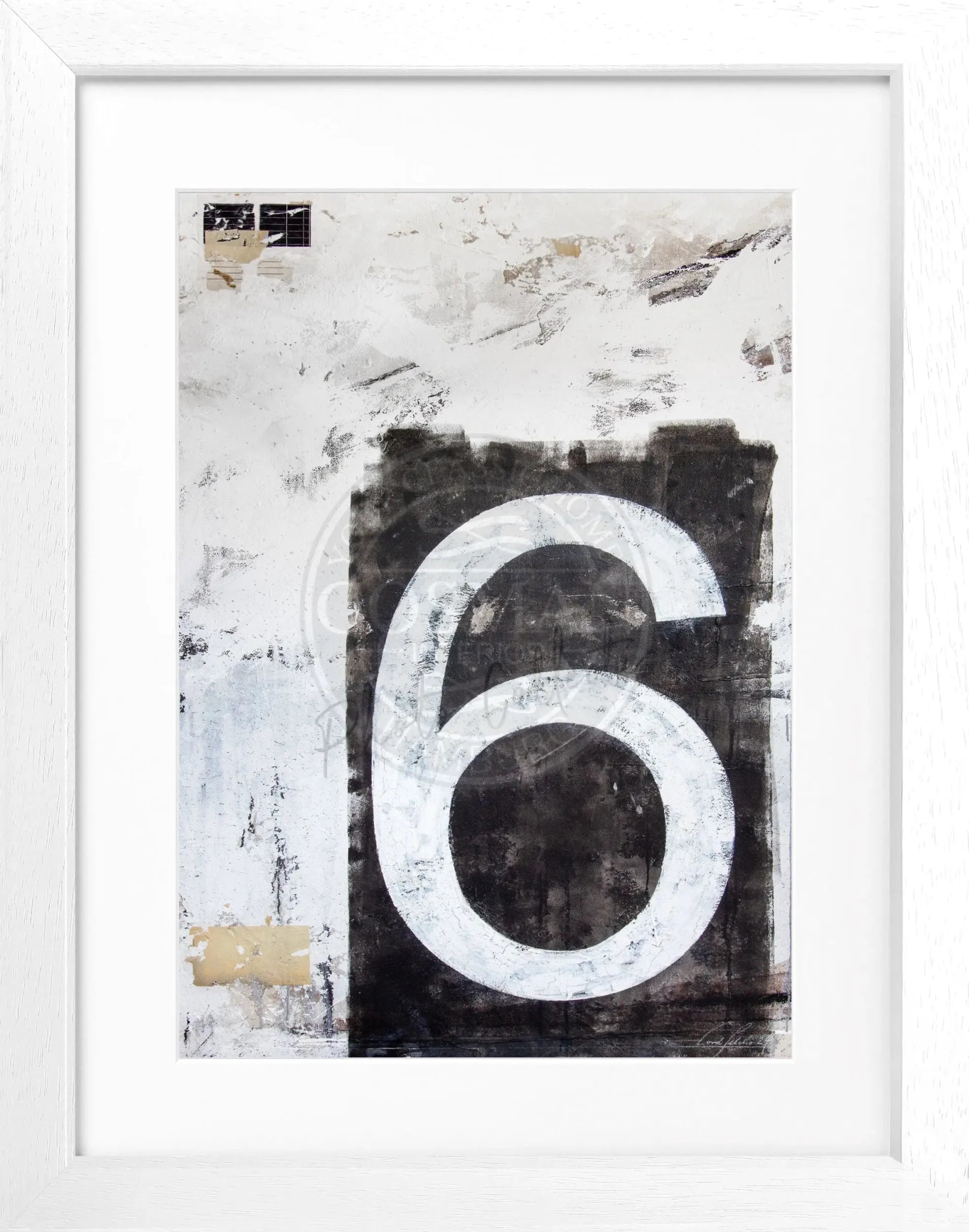 Schwarzes Poster mit Rahmen, Kunstwerk „Zahl sechs“ von Cosman-Photocollection, Maße 25x31 cm, modernes Dekor.