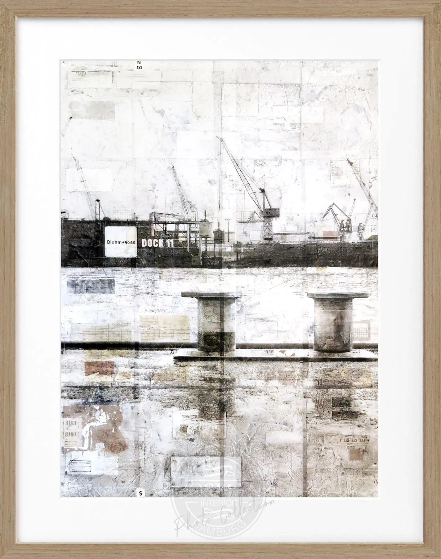 Schwarz-weiß Poster mit Rahmen, Poller im Hamburger Hafen, von Cosman-Photocollection, 25x31 cm, maritime Dekoration