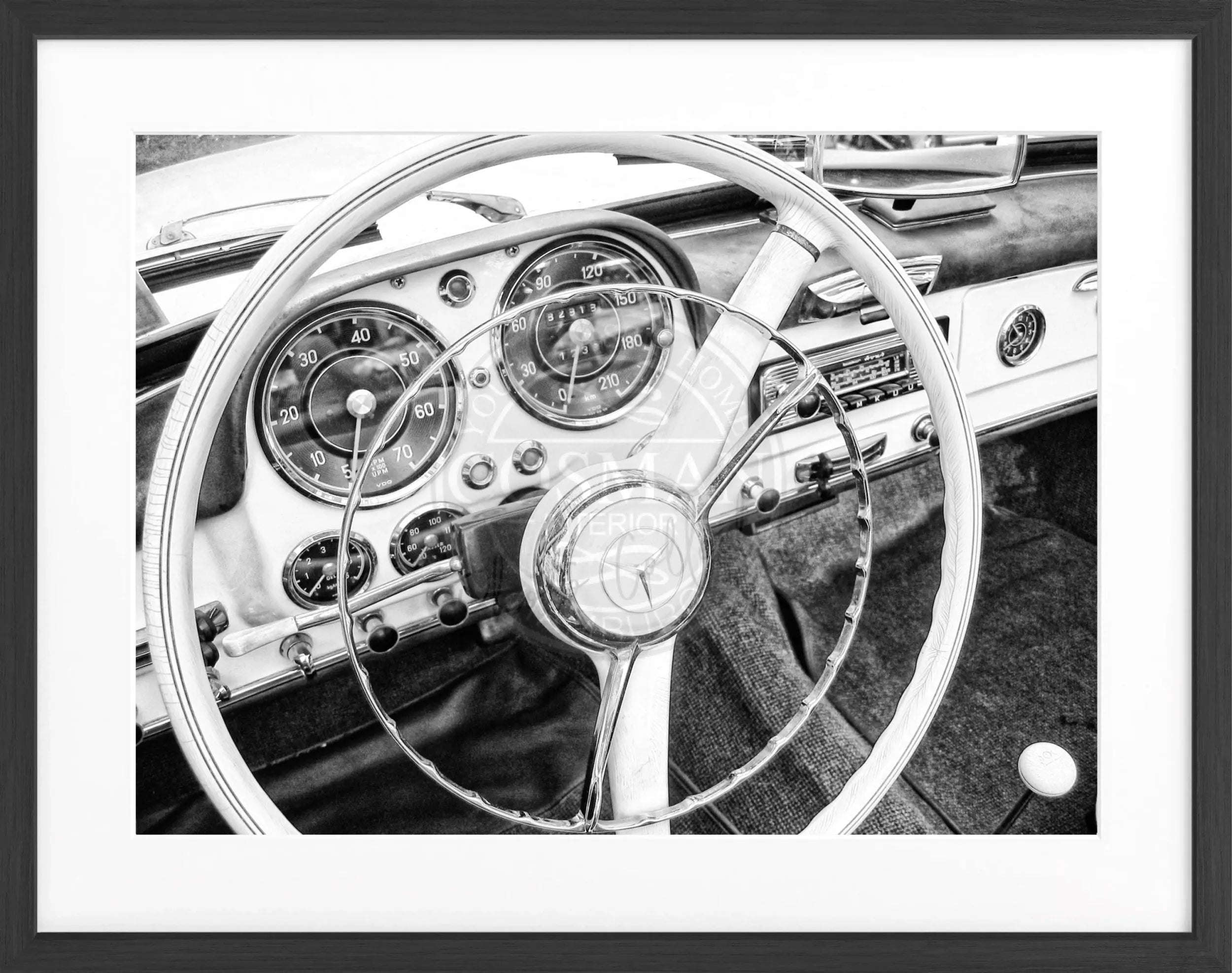 Schwarz-weißes Mercedes Poster mit Rahmen von Cosman-Photocollection, 31x25 cm, elegantes Automobil-Wandbild