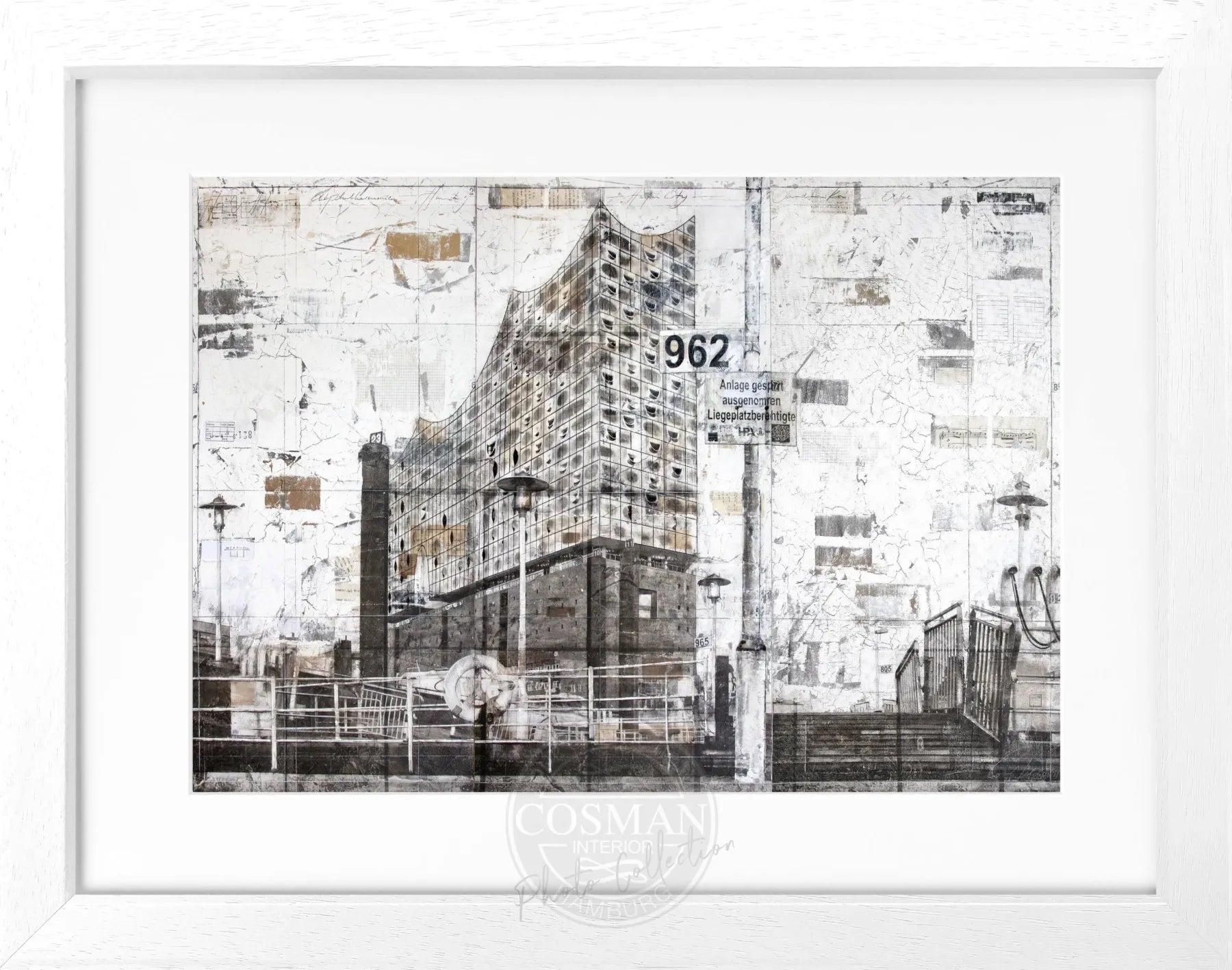 Schwarz-weiß Poster der Elbphilharmonie Hamburg im Rahmen, von Cosman-Photocollection, 31x25 cm, Kunstfotografie.