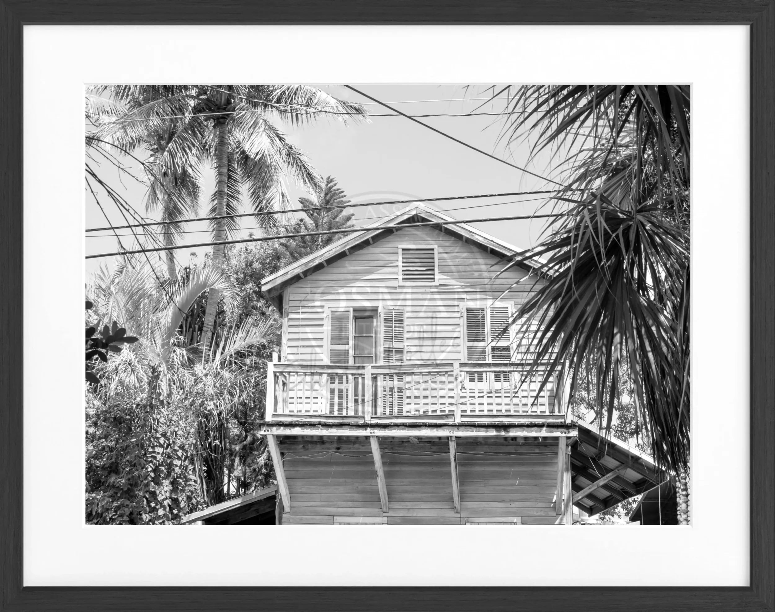 Hochwertiges Poster mit schwarzem Rahmen, Florida Key West 'Beach House' Motiv, von Cosman-Photocollection, 31x25cm
